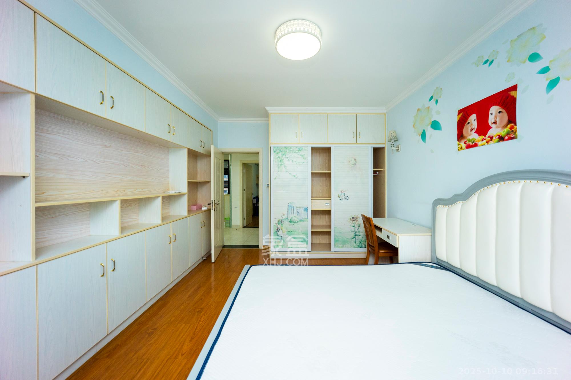 山语城二期  1室2厅1卫    73.0万卧室