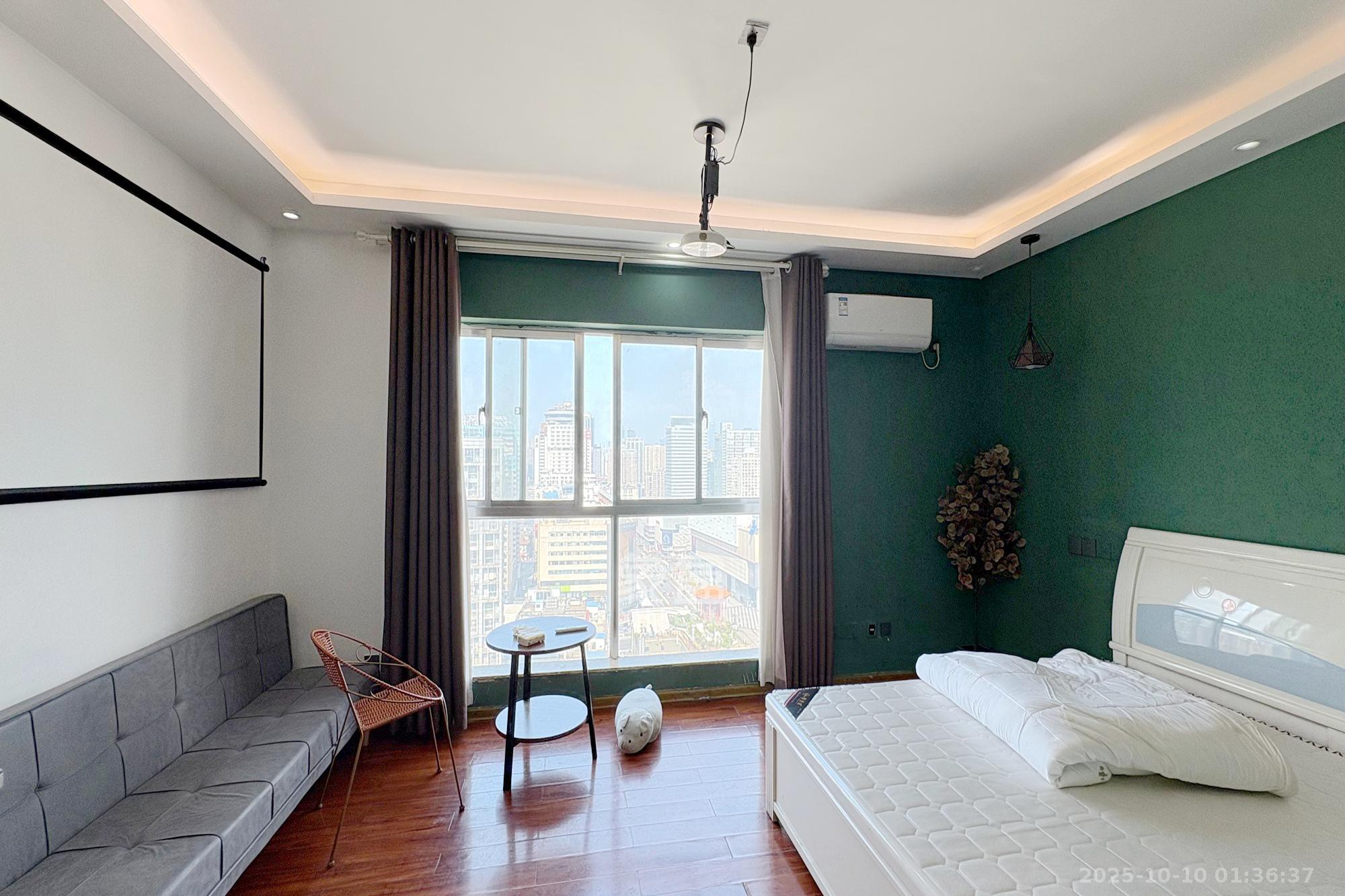 君临国际  1室1厅1卫    38.0万