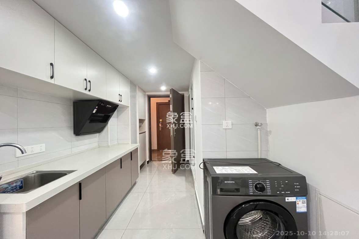 新城悦隽公园 2室1厅1卫 1600.0元/月 新城悦隽公园 2室1厅1卫 1600.0元/月室内图