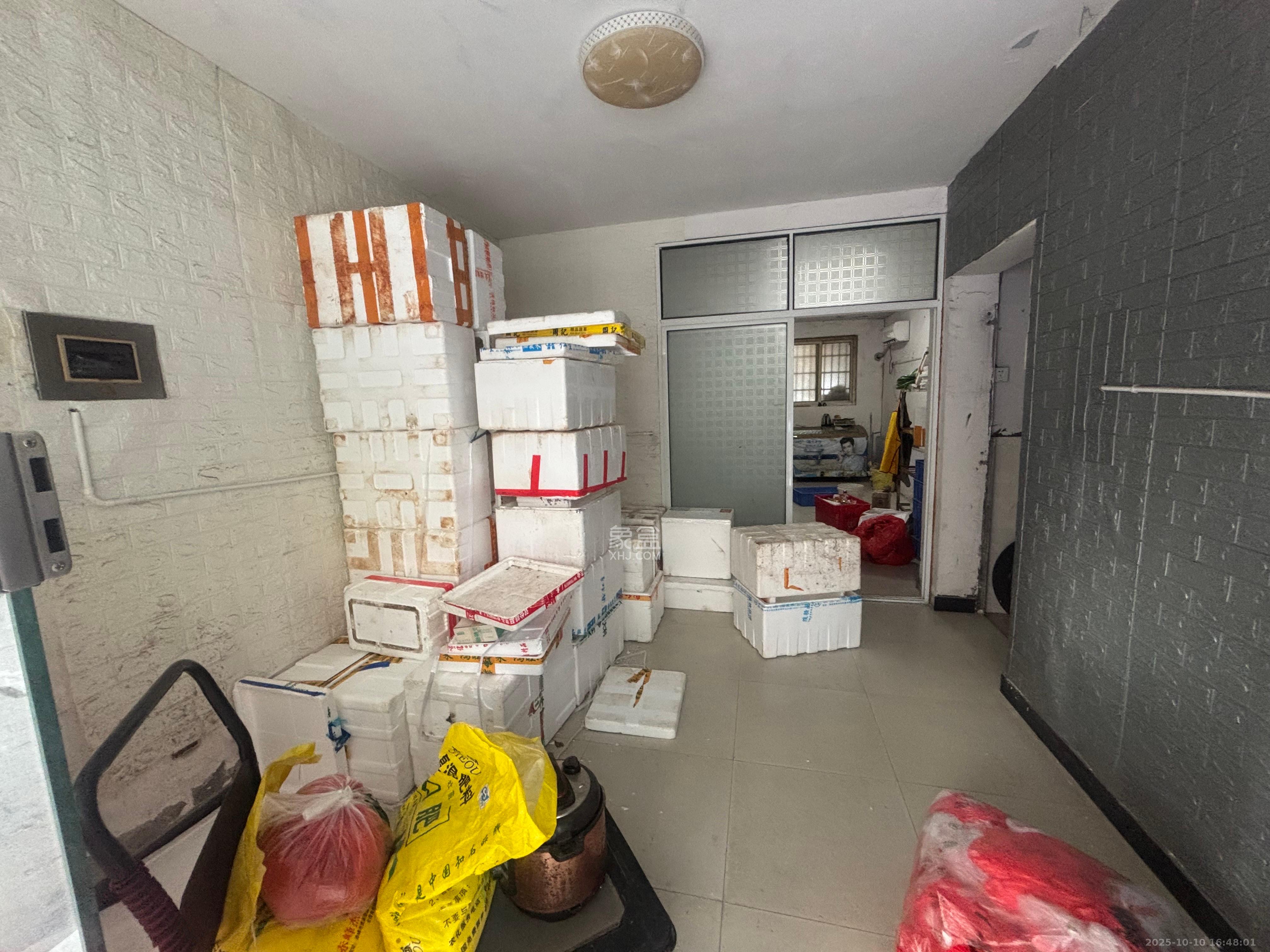 鄱阳小区   36.0㎡      1200.0元/月室内图