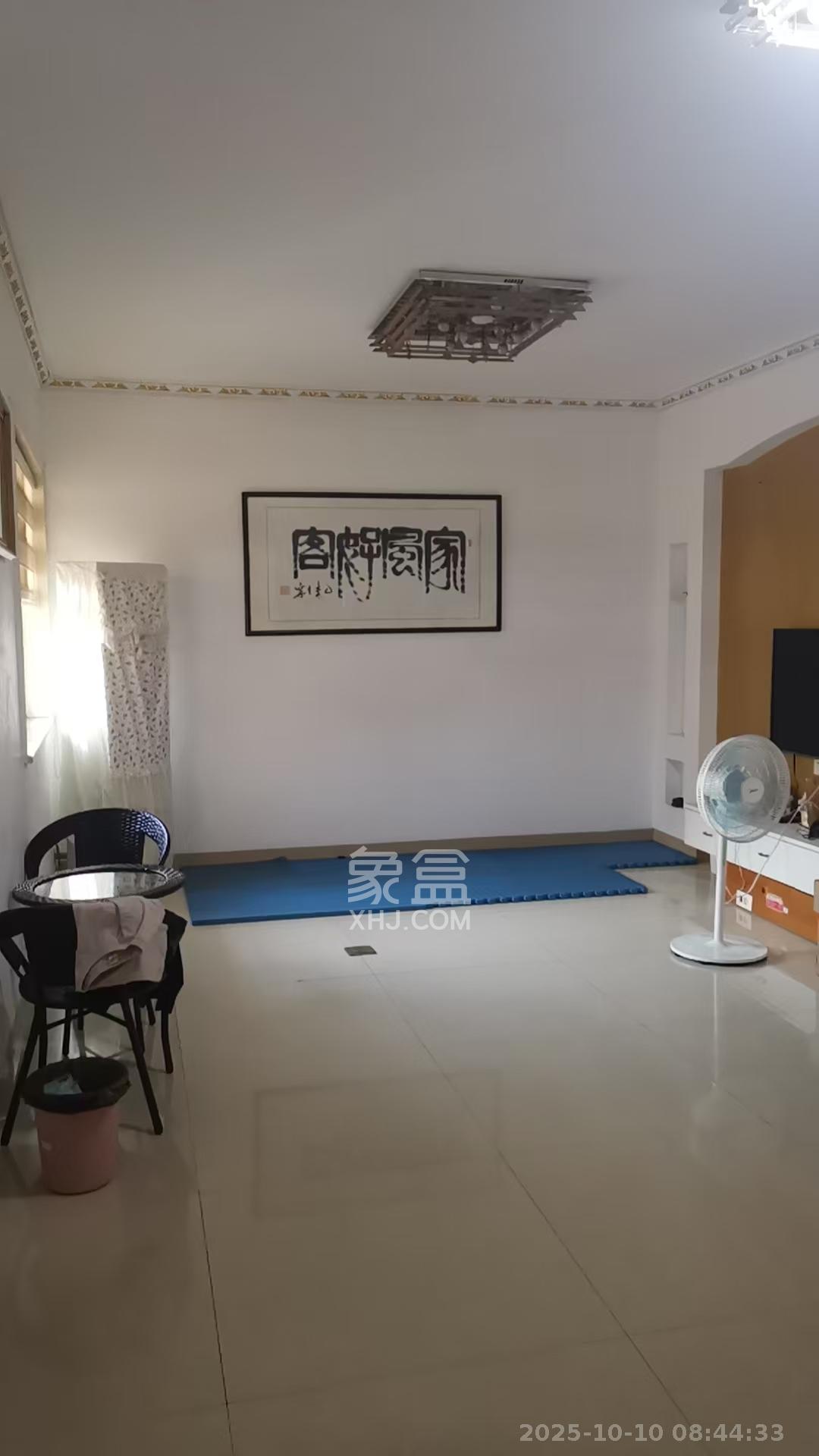 鑫天御景湾 2室2厅1卫 1800.0元/月 鑫天御景湾 2室2厅1卫 1800.0元/月室内图