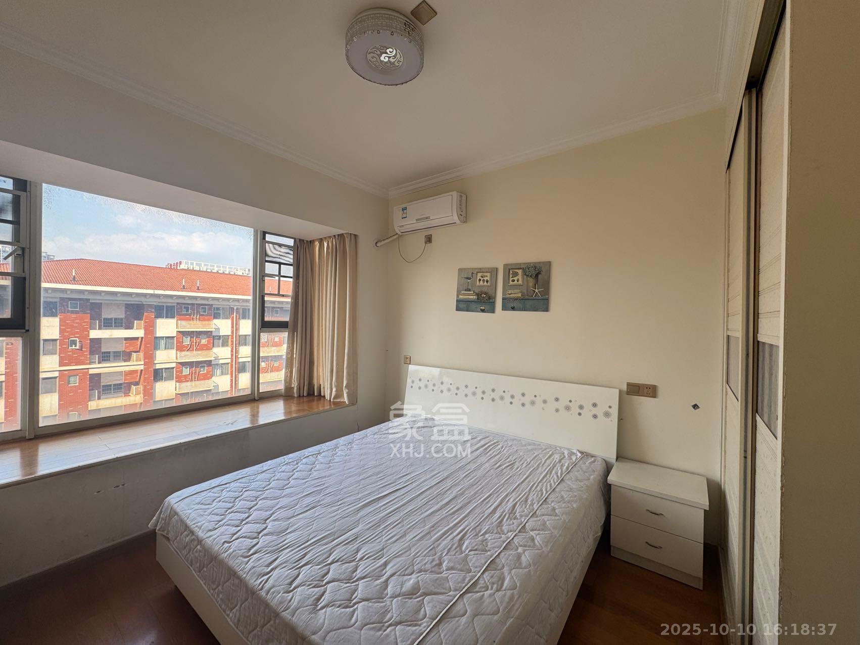 金鼎公园尚 3室2厅2卫 2200.0元/月 金鼎公园尚 3室2厅2卫 2200.0元/月室内图