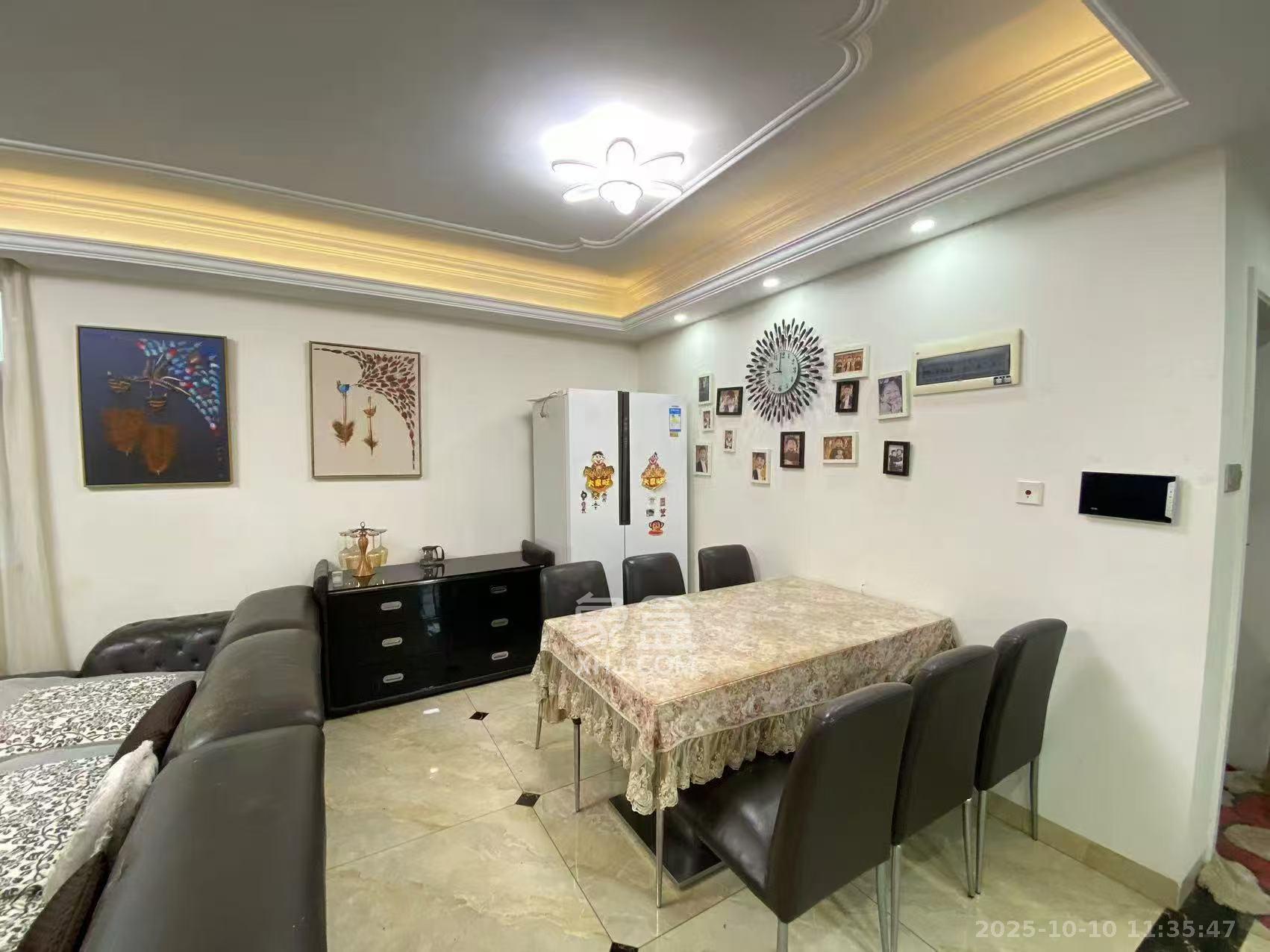 钱隆首府(福晟御园)  3室2厅2卫    3000.0元/月 钱隆首府(福晟御园)  3室2厅2卫    3000.0元/月室内图