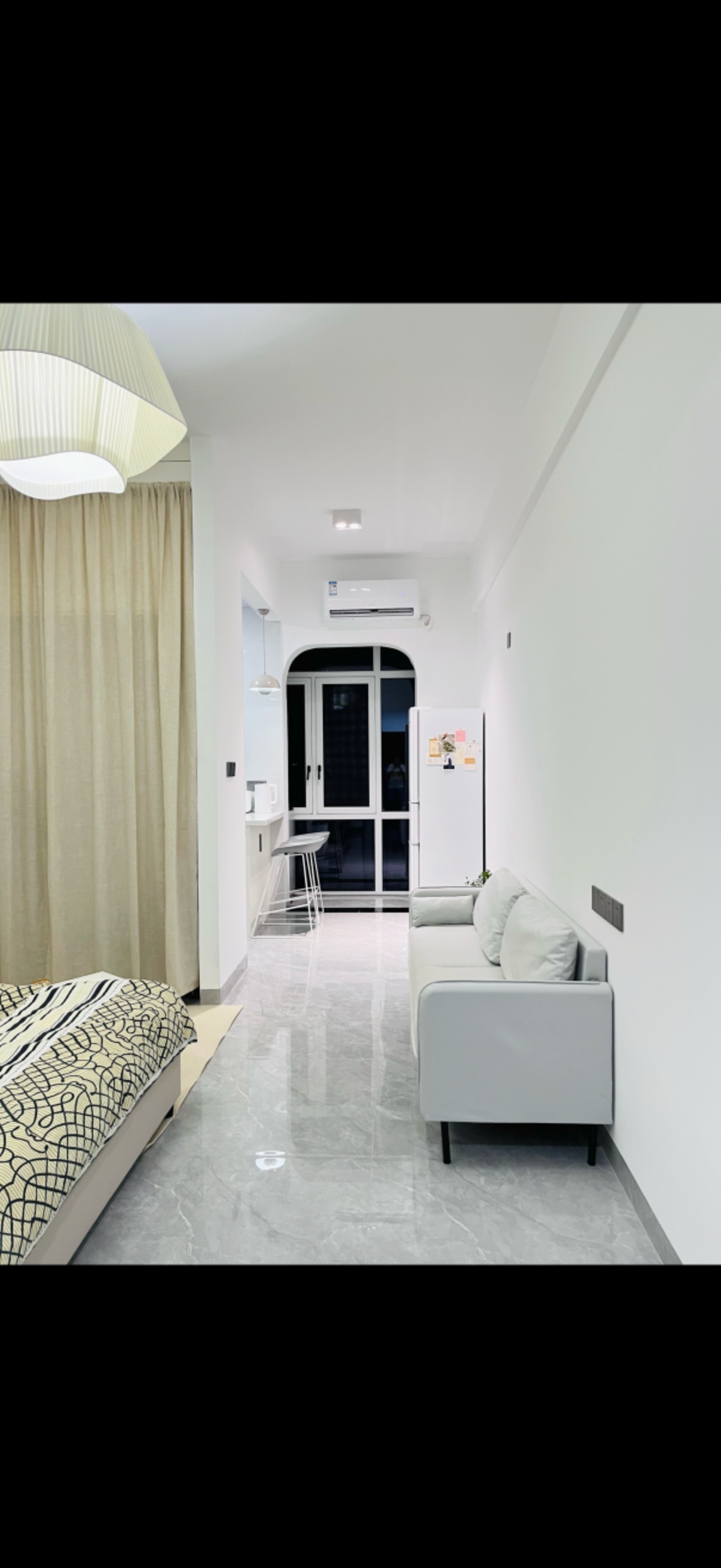 保利香槟国际  1室1厅1卫    1350.0元/月 保利香槟国际  1室1厅1卫    1350.0元/月