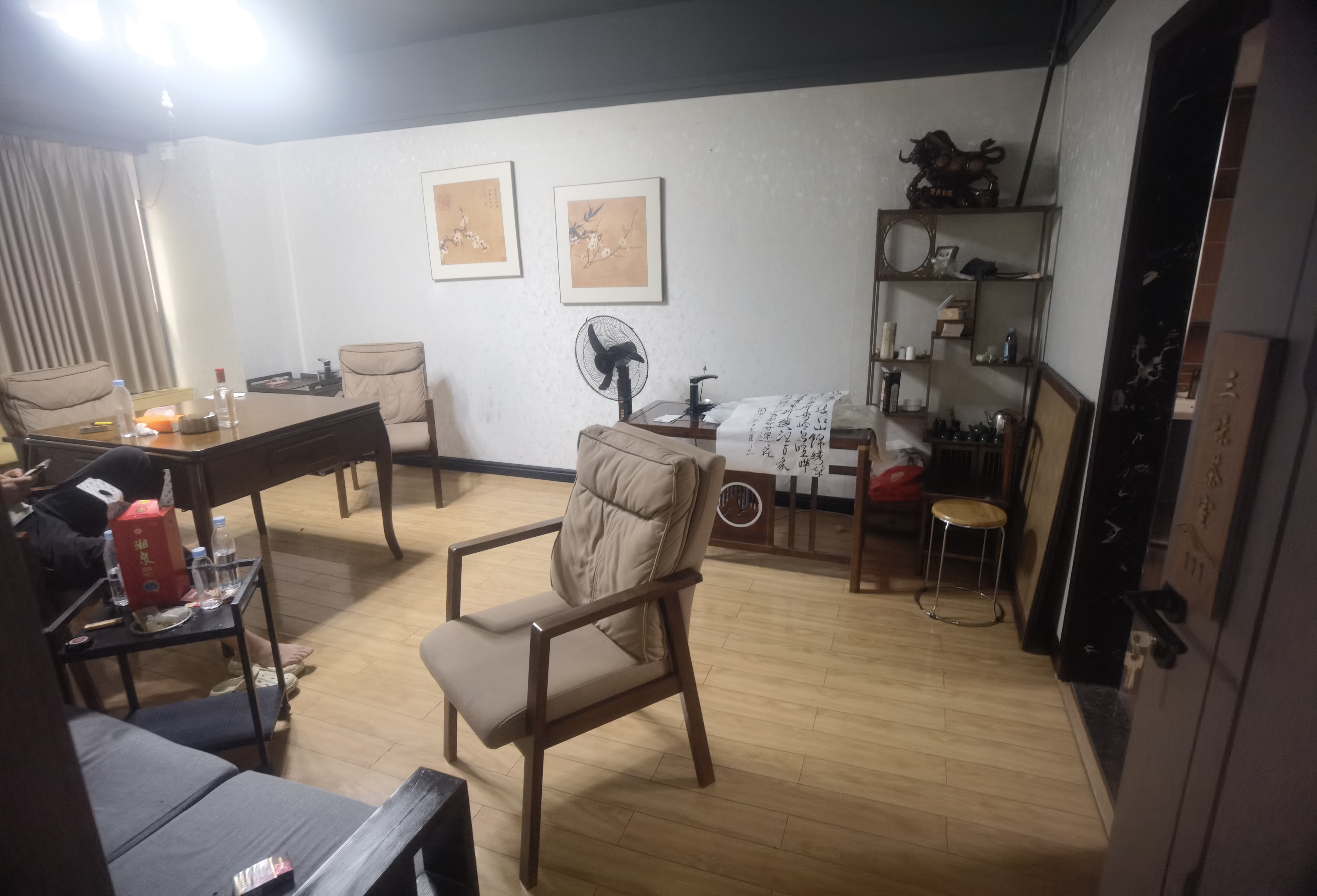 愉景湾西域  1室2厅2卫    4500.0元/月室内图