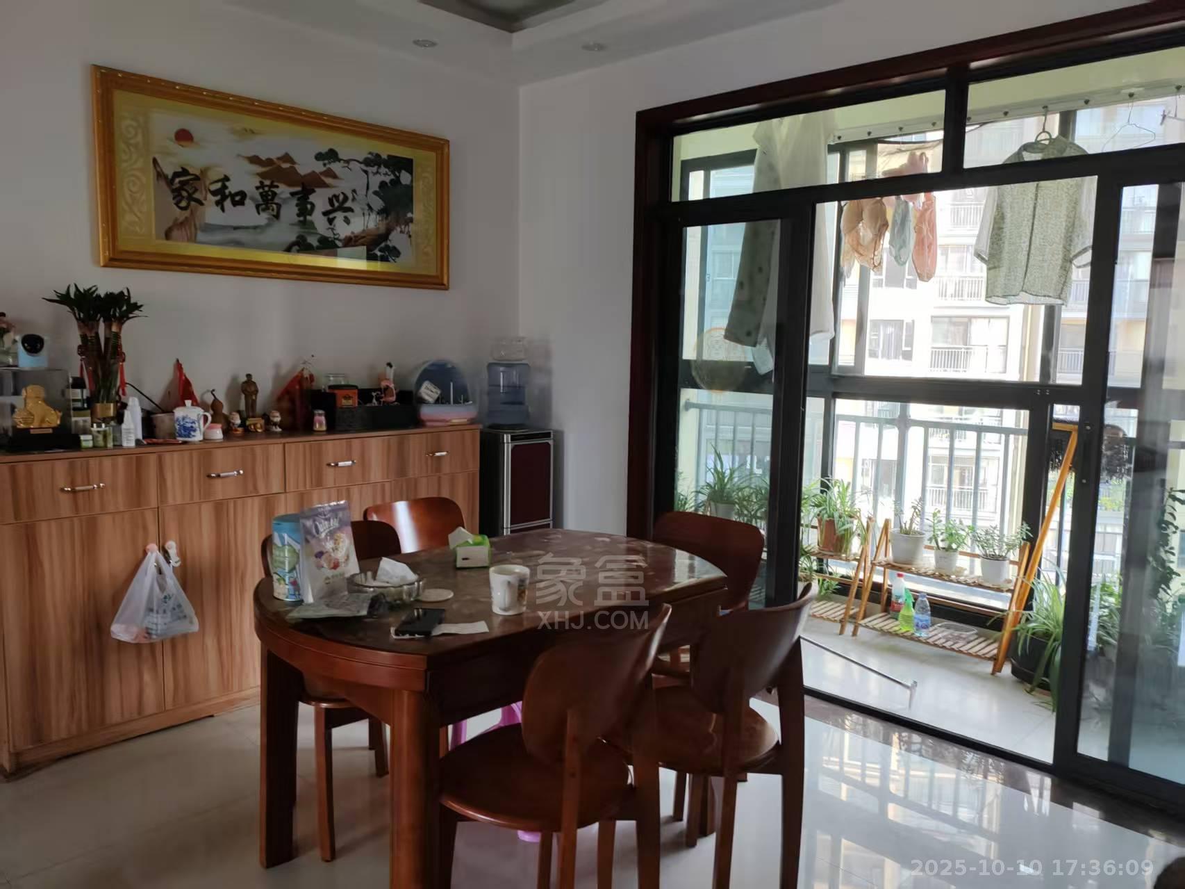 新桂广场 3室2厅2卫 1700.0元/月 新桂广场 3室2厅2卫 1700.0元/月室内图