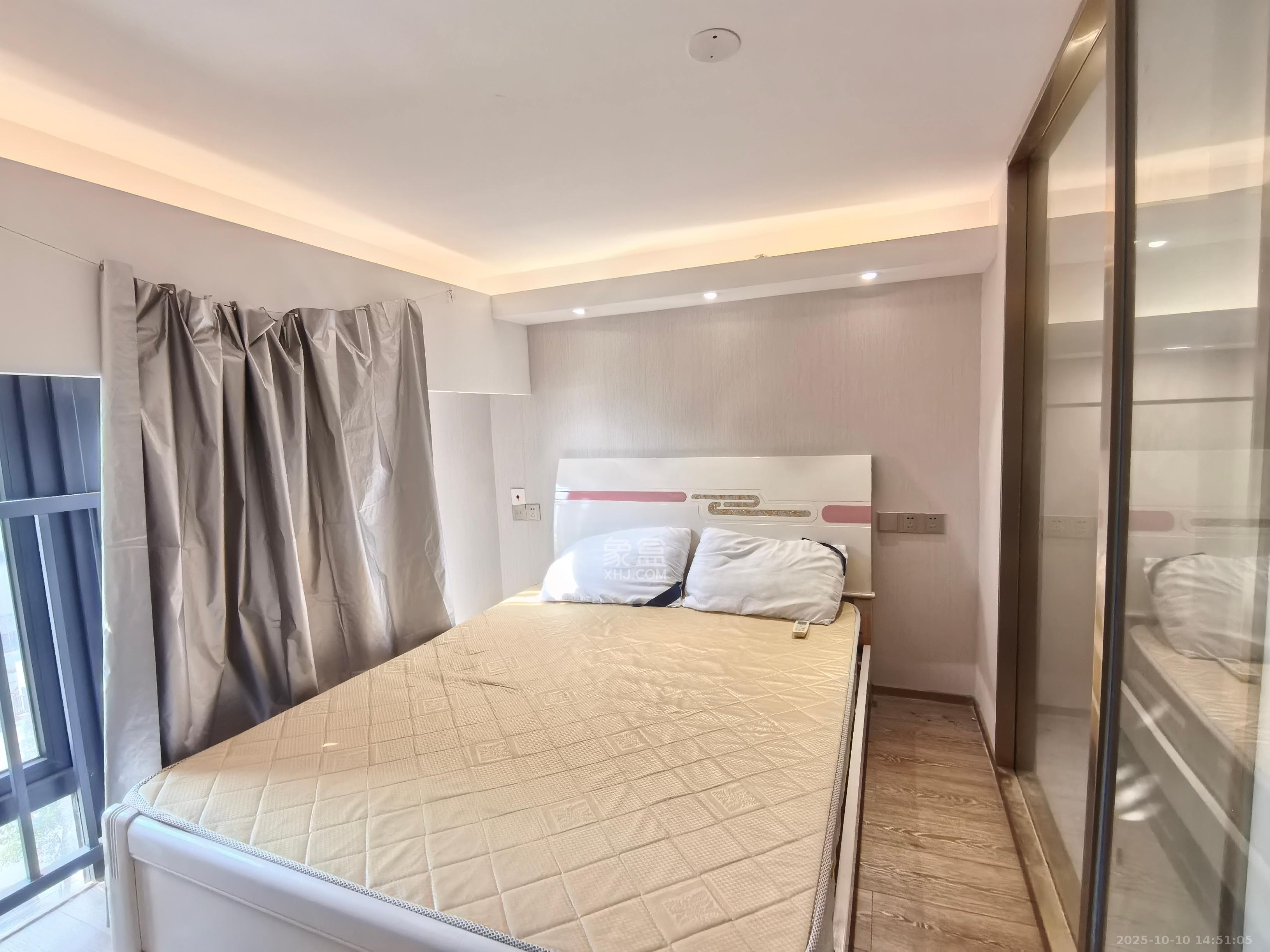 华远海蓝郡  2室1厅1卫    1500.0元/月室内图