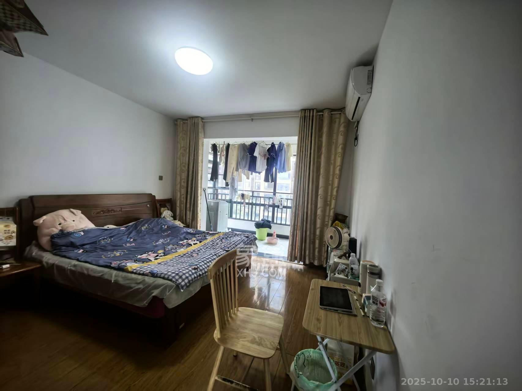 潇湘名城(新里程潇湘名城) 4室2厅2卫 2800.0元/月 潇湘名城(新里程潇湘名城) 4室2厅2卫 2800.0元/月室内图