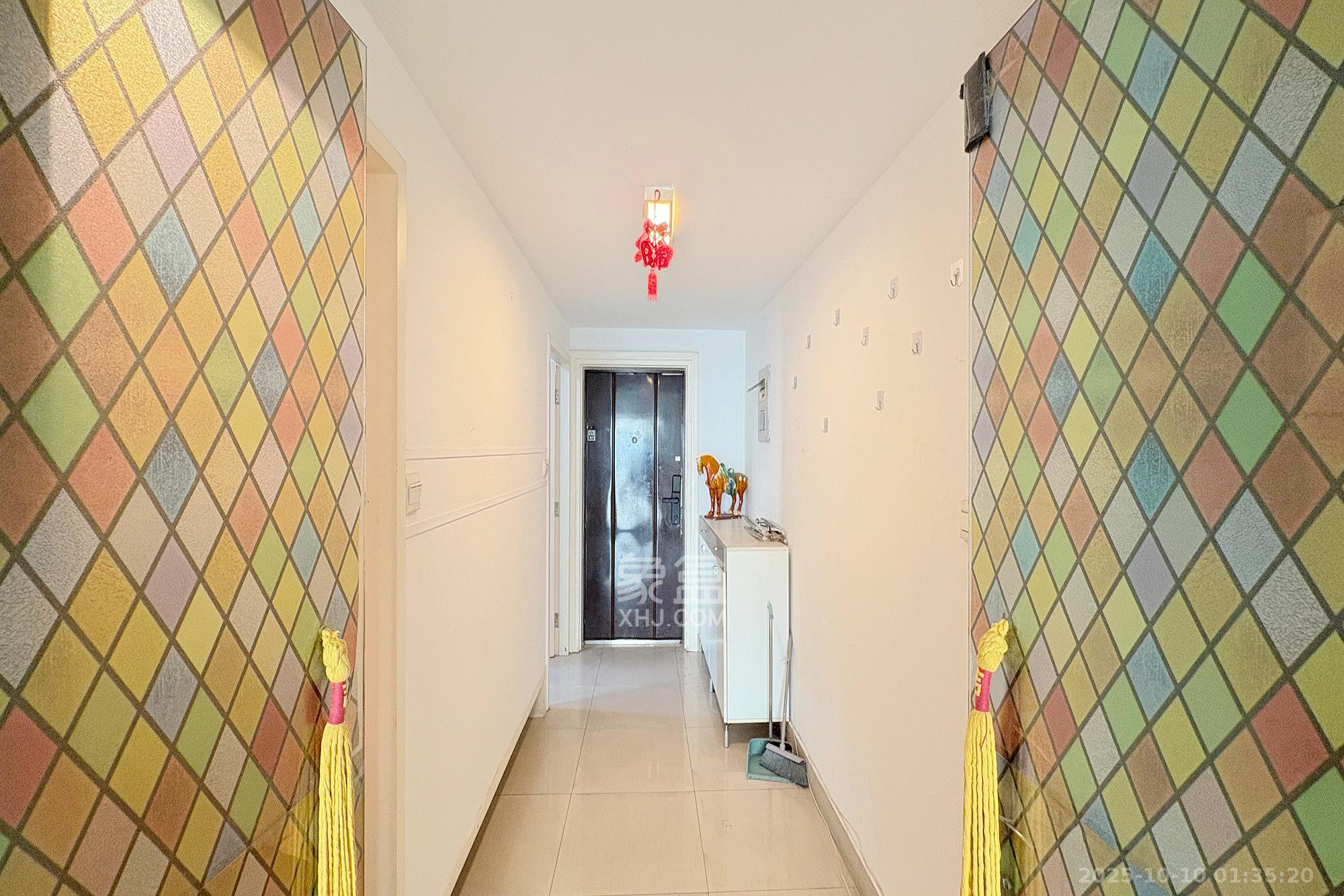 梦泽园  4室2厅1卫    220.0万其他