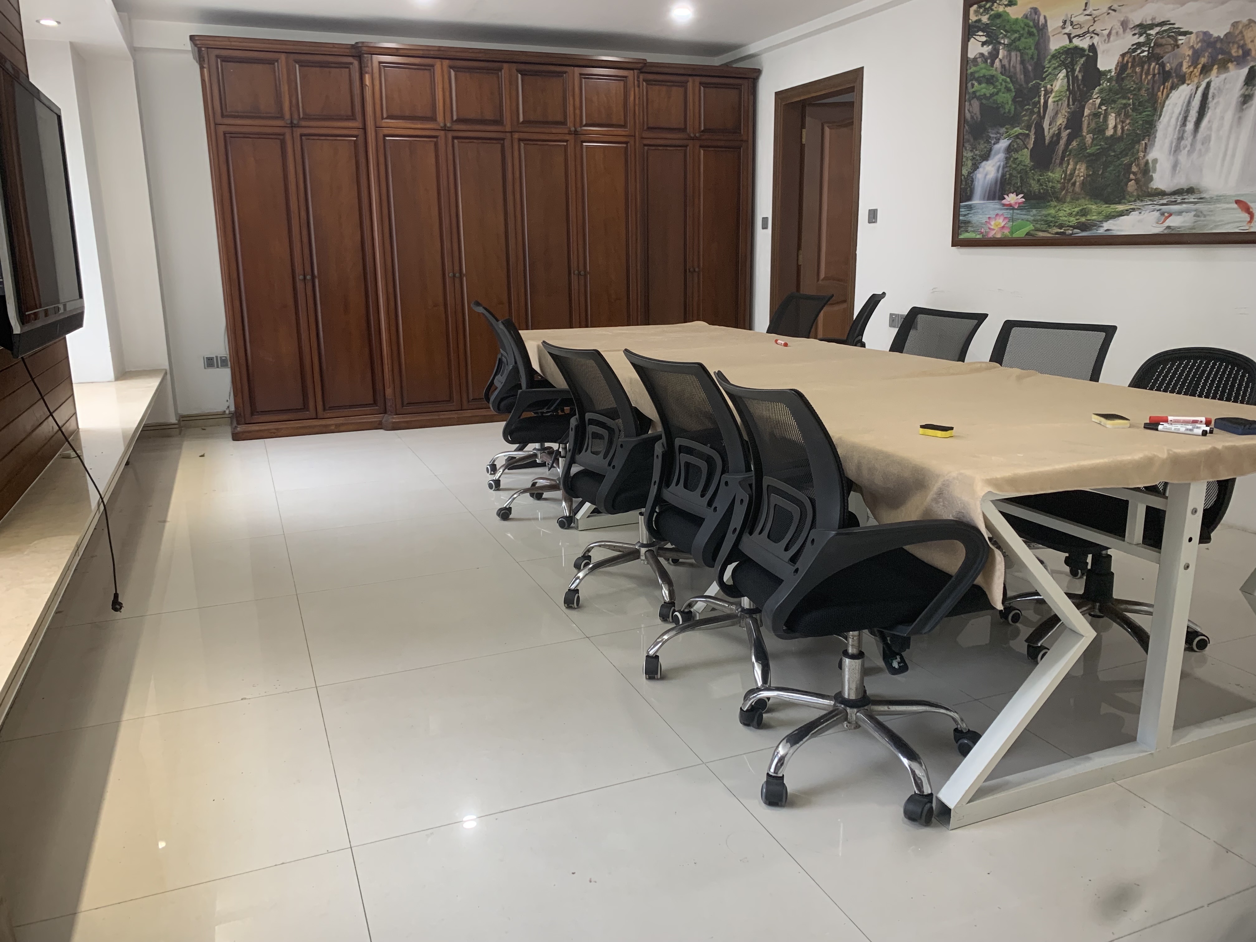 名门广场南区(一期) 3室2厅2卫 4000.0元/月 名门广场南区(一期) 3室2厅2卫 4000.0元/月室内图