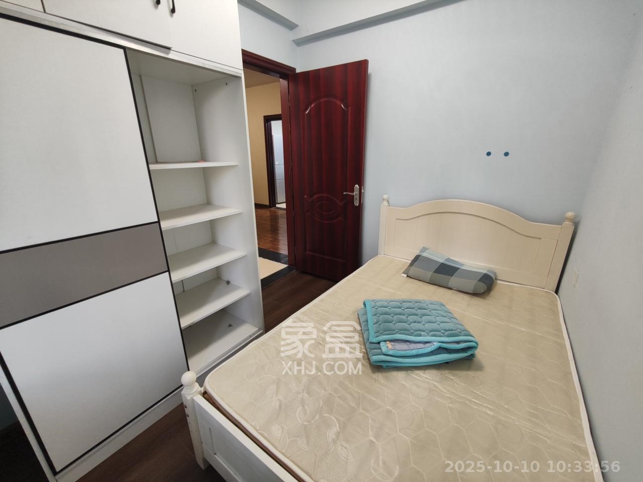 金地格林公馆 3室2厅1卫 2400.0元/月 金地格林公馆 3室2厅1卫 2400.0元/月室内图