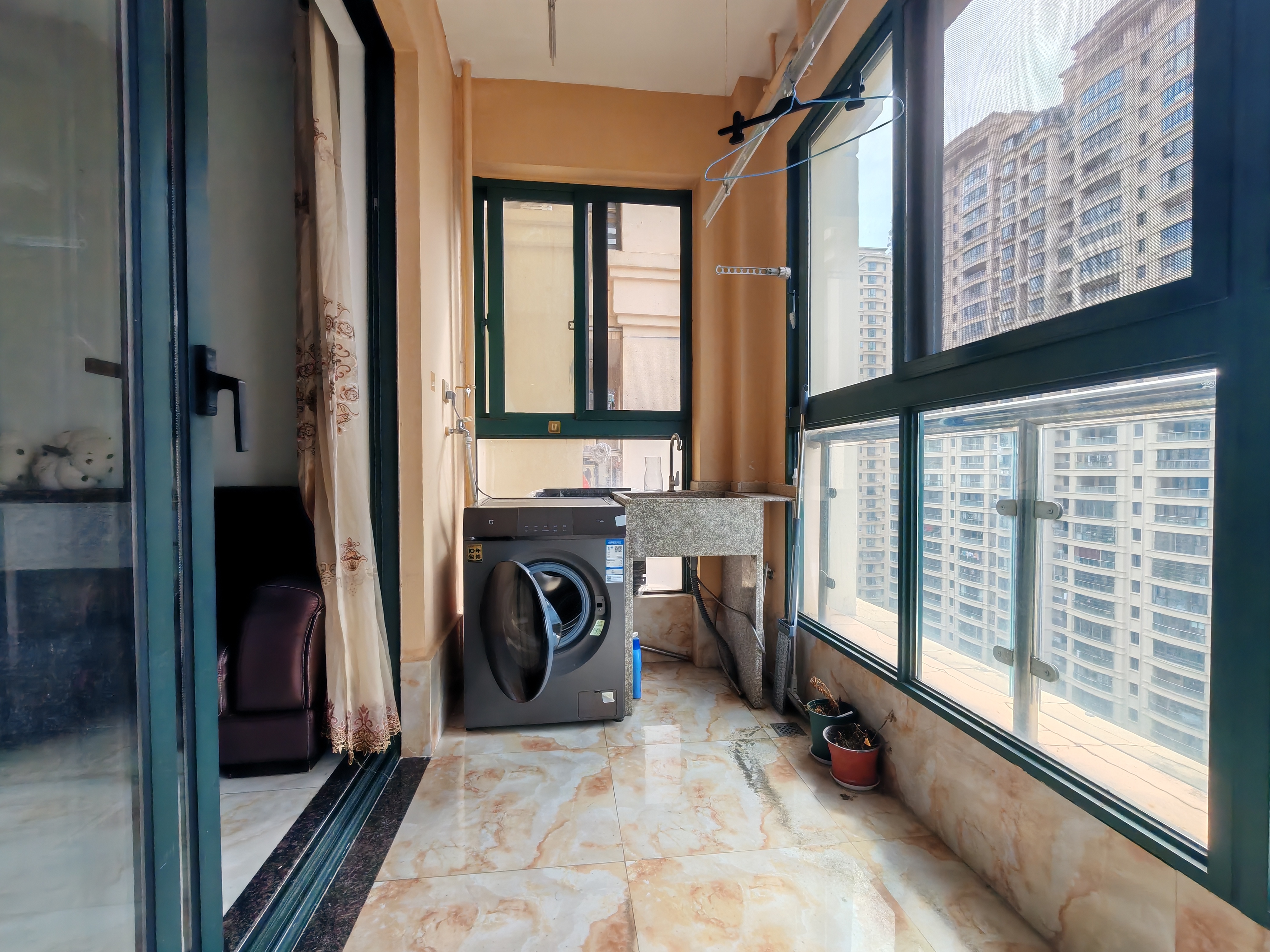 海阔天空-国瑞城一期（名仕苑）  2室2厅1卫    3300.0元/月室内图