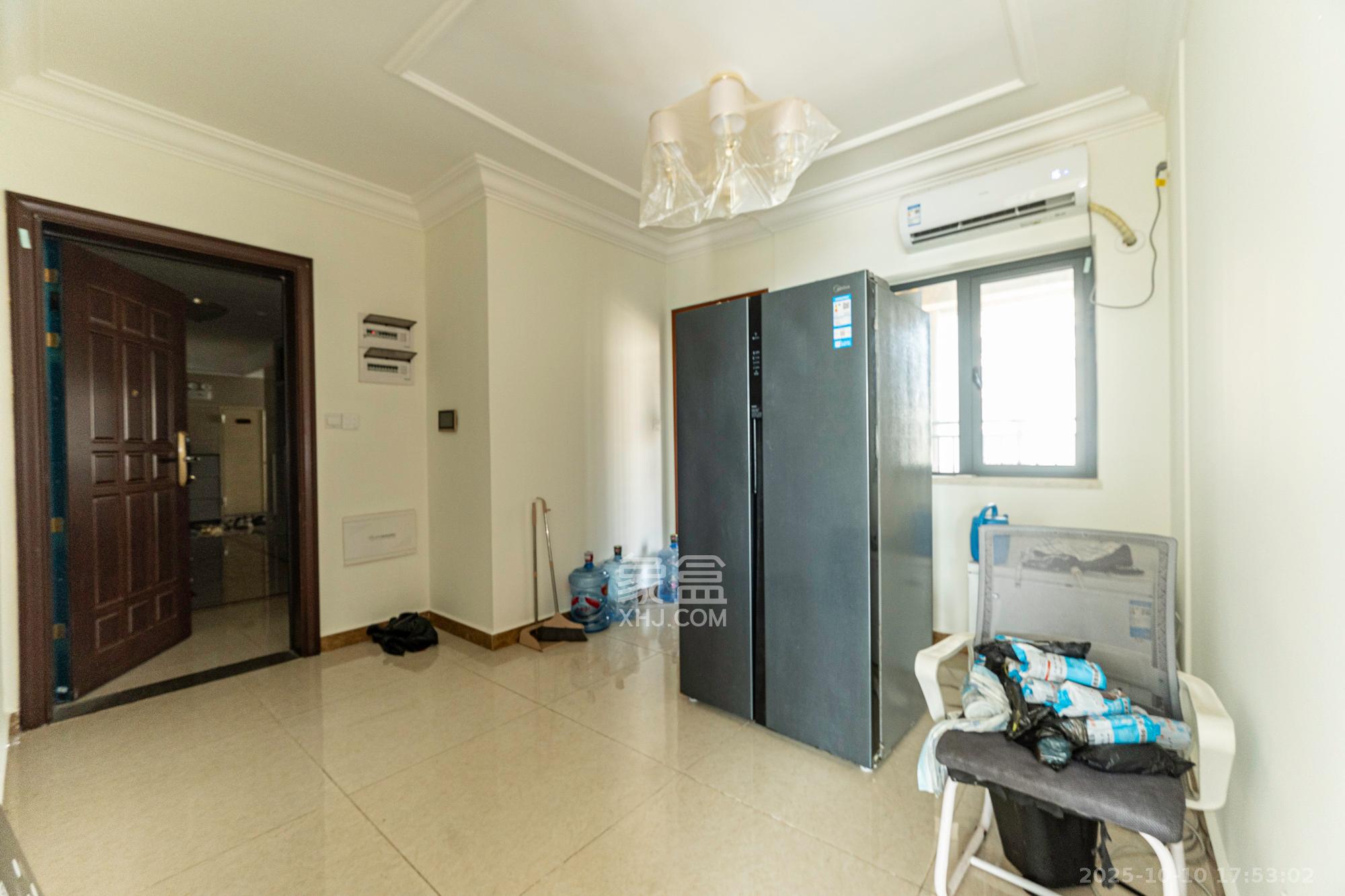 恒大雅苑  4室2厅2卫    158.0万 恒大雅苑  4室2厅2卫    158.0万其他