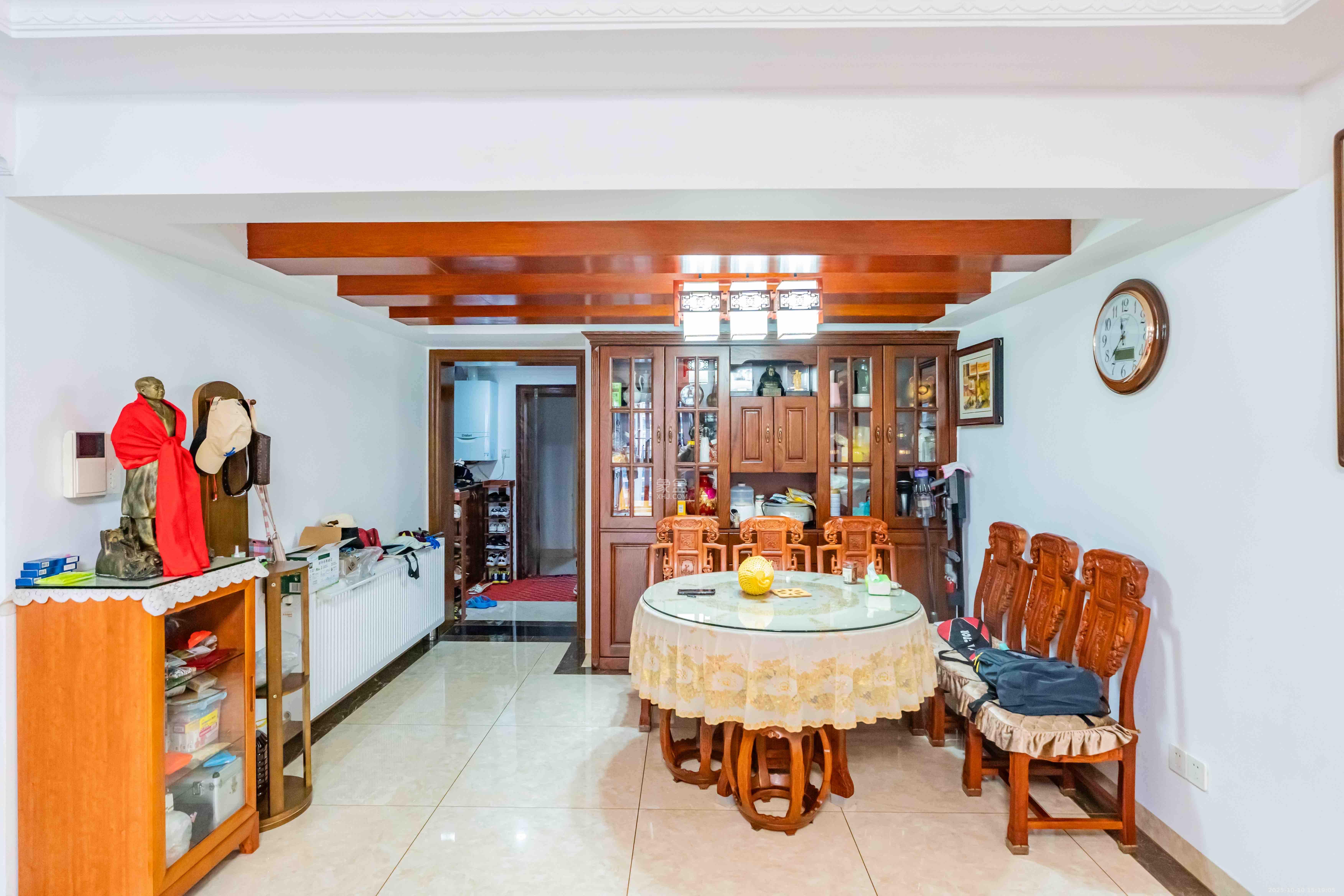 海洋半岛(月珑湾) 3室2厅1卫 2700.0元/月 海洋半岛(月珑湾) 3室2厅1卫 2700.0元/月室内图