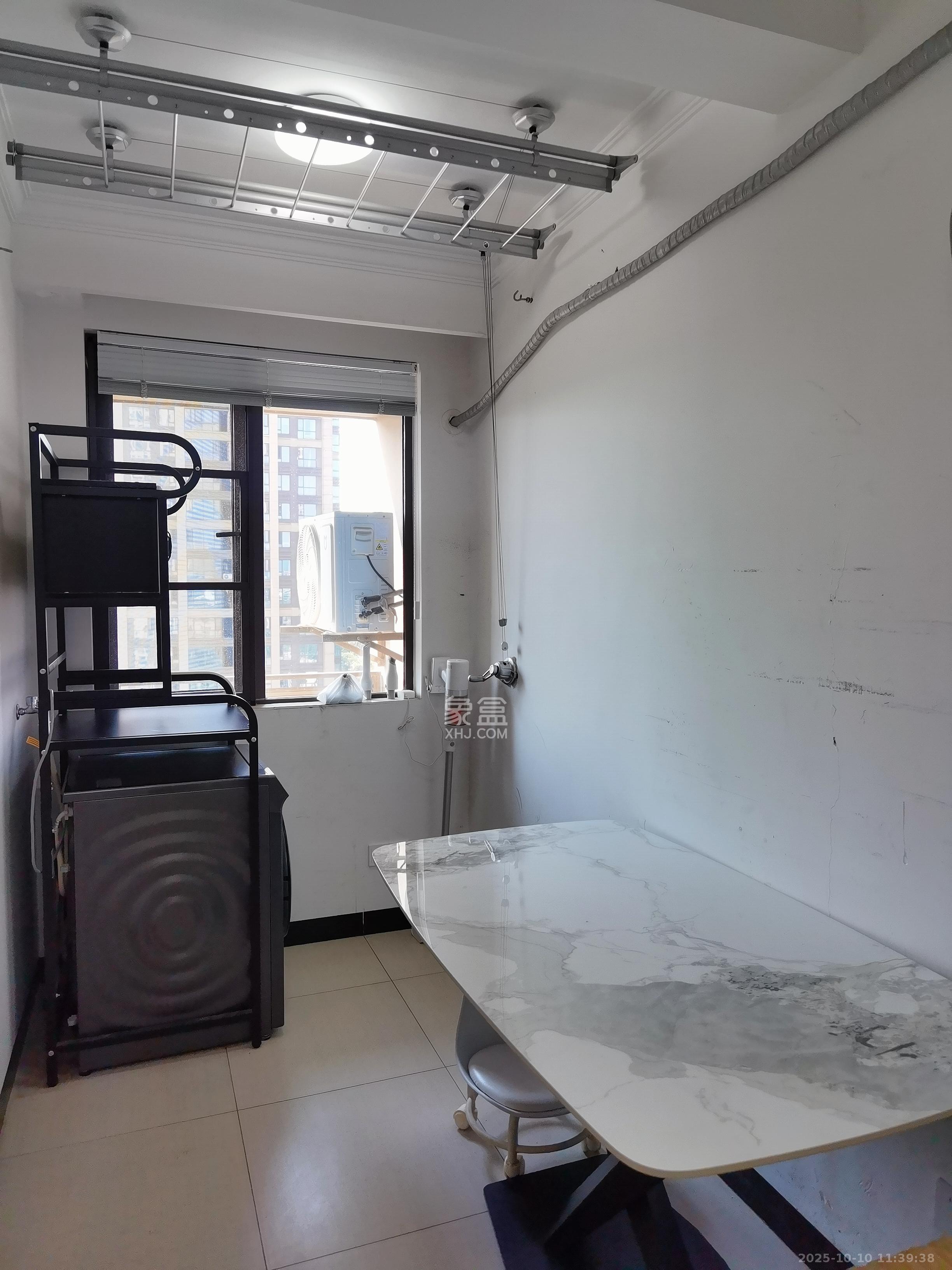 合能洋湖公馆  2室1厅1卫    2000.0元/月室内图