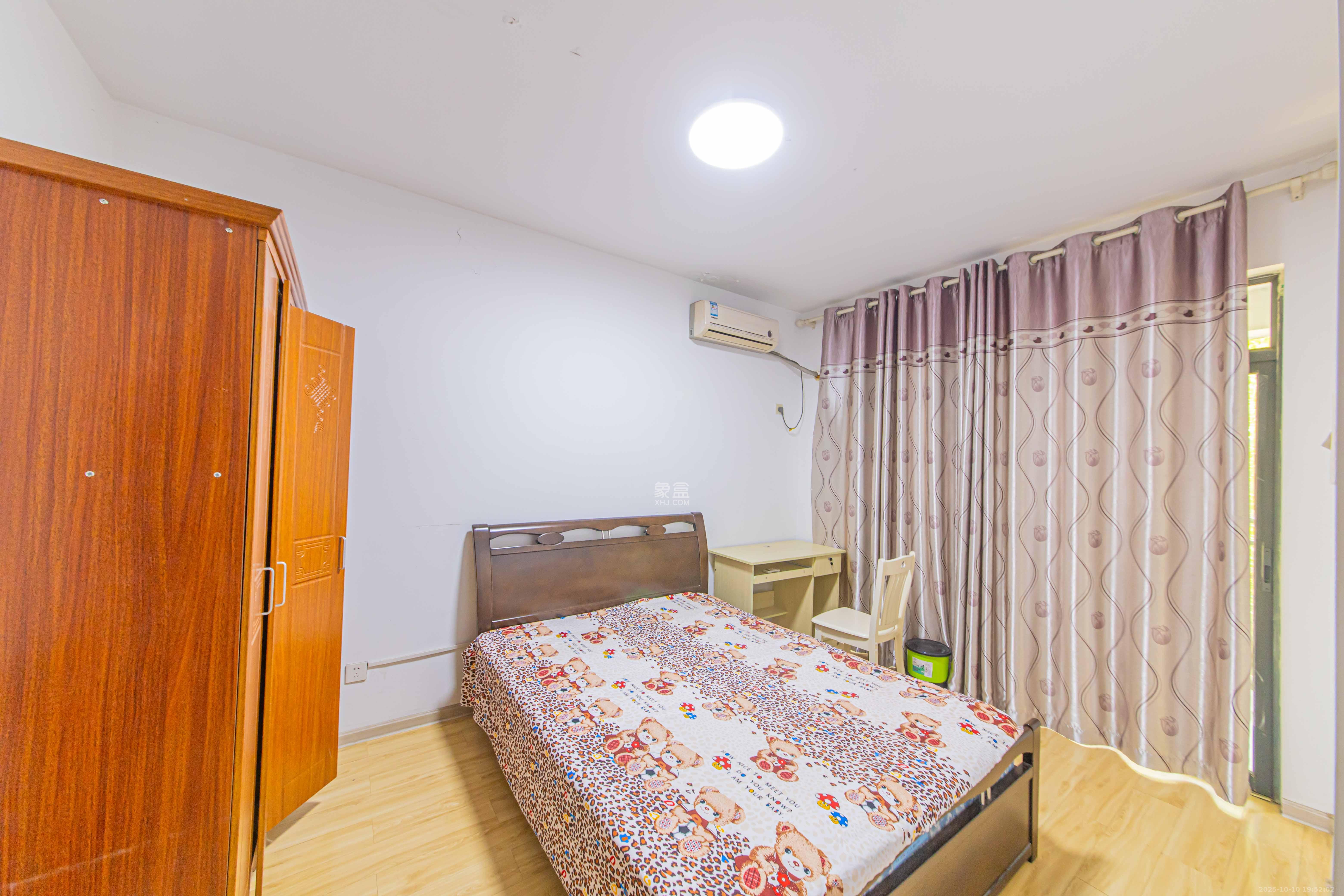 中信文化广场(中信新城二期) 1室1厅1卫 36.0万 中信文化广场(中信新城二期) 1室1厅1卫 36.0万卧室