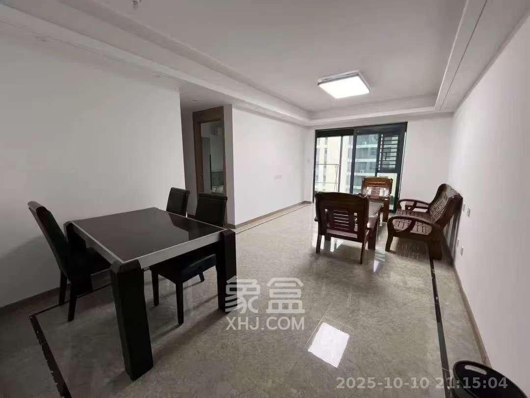 金地兰亭樾  3室2厅1卫    2500.0元/月