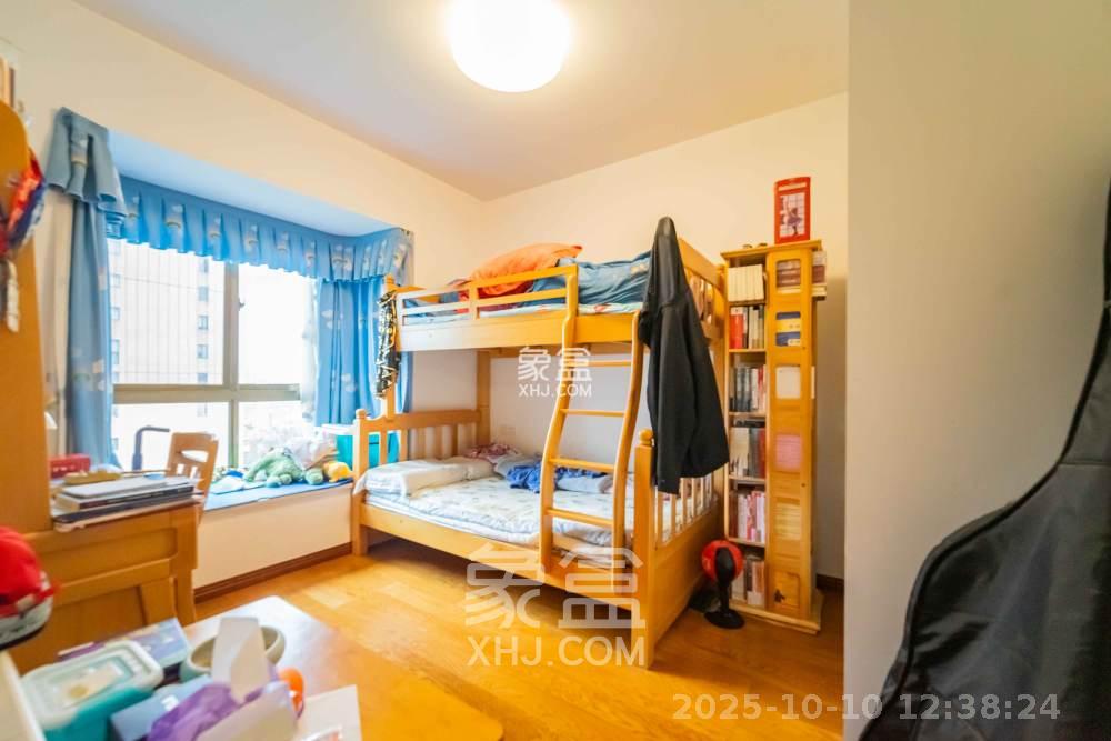 香樟鑫都  2室2厅1卫    2600.0元/月 香樟鑫都  2室2厅1卫    2600.0元/月室内图