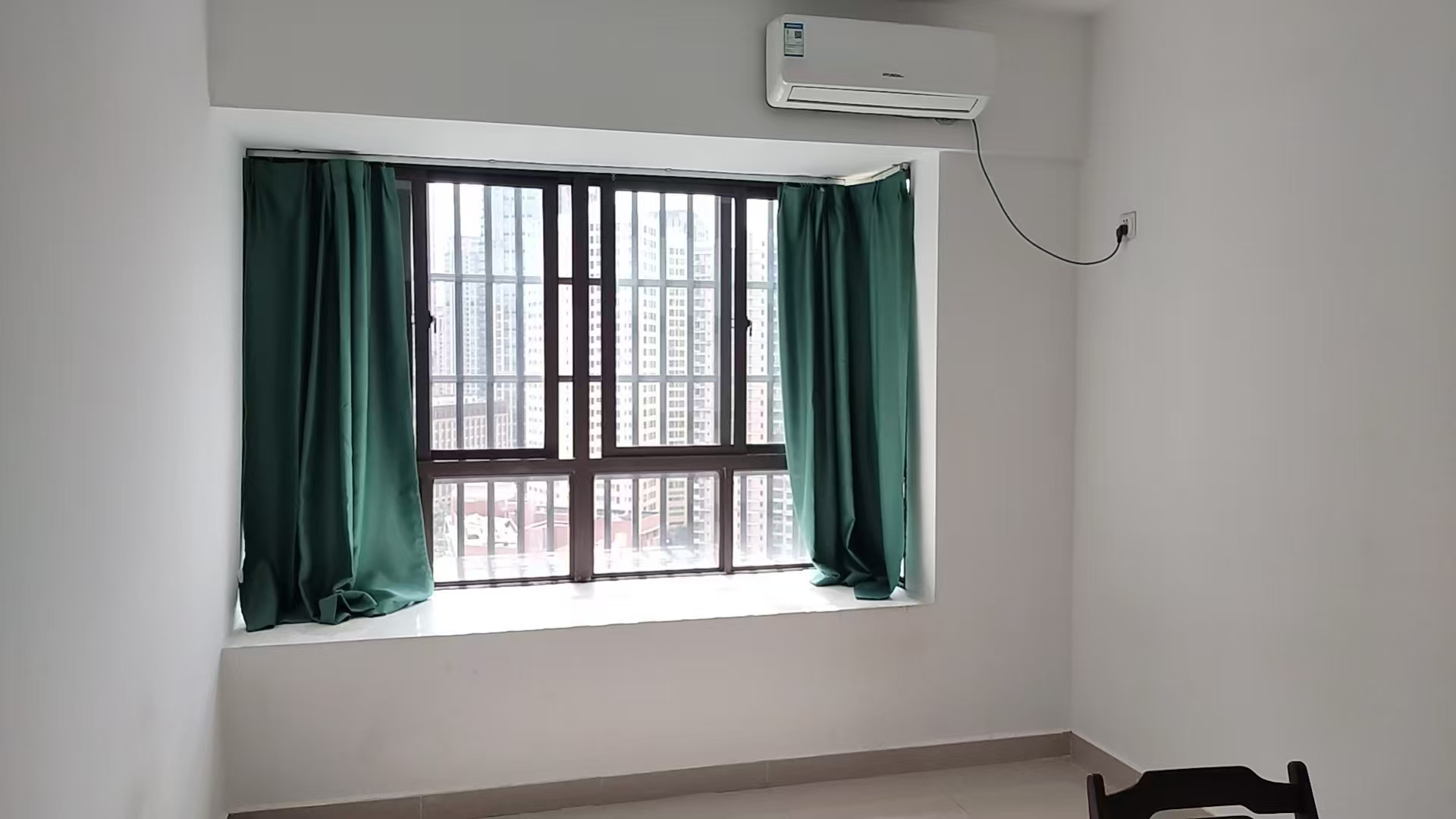 龙岐雅苑  3室2厅2卫    2900.0元/月 龙岐雅苑  3室2厅2卫    2900.0元/月室内图