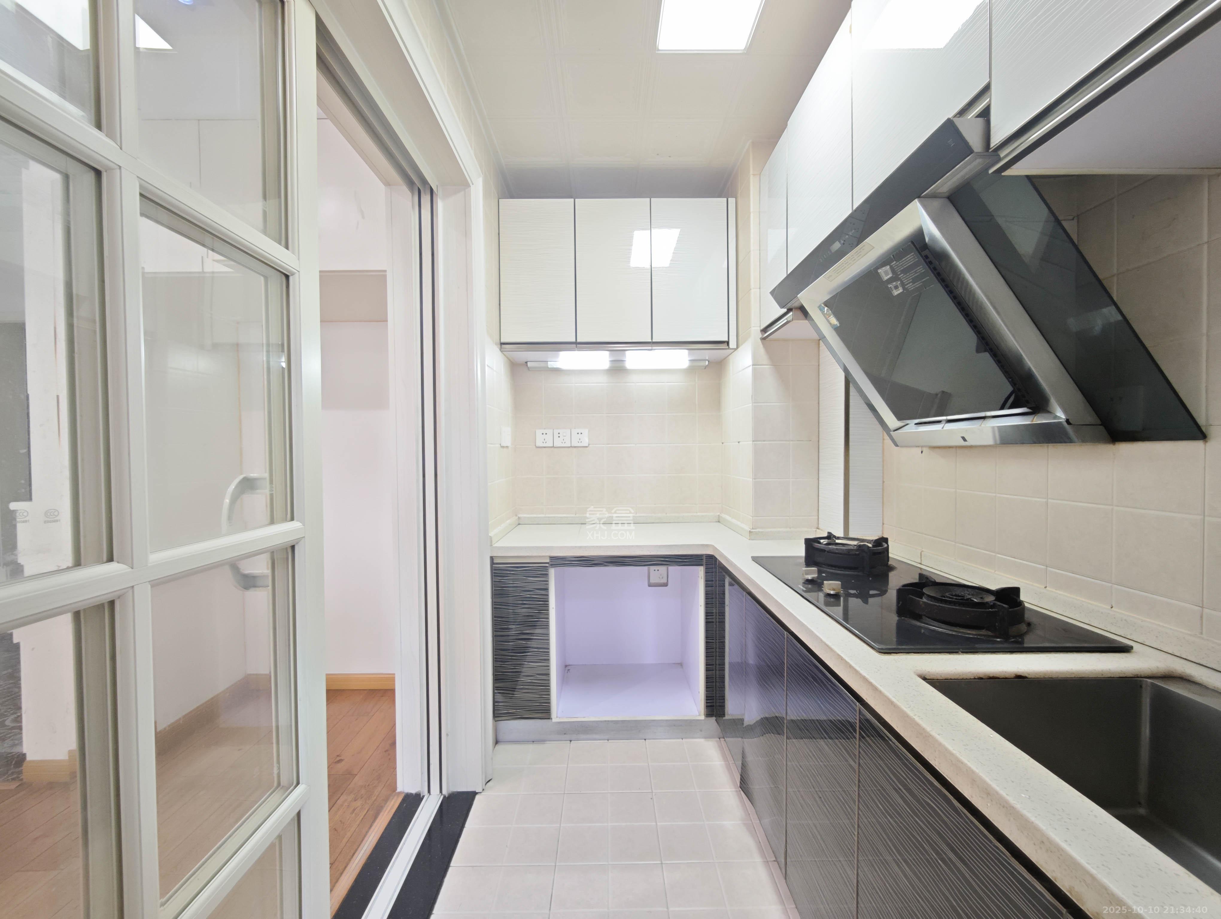 五矿万境水岸二期（五矿万境水岸和苑）  2室2厅1卫    99.8万其他