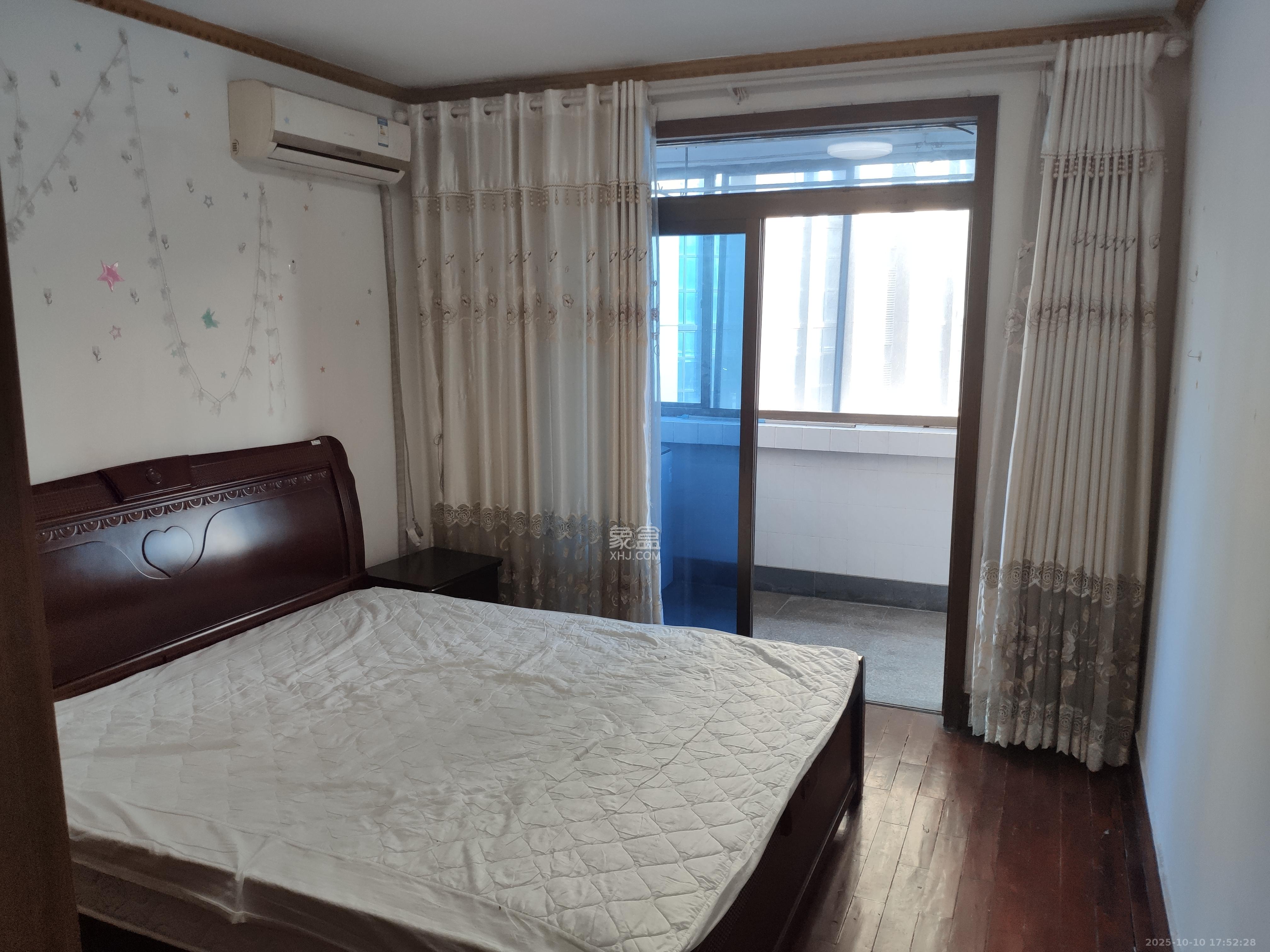 窑岭光大银行宿舍 2室2厅1卫 2100.0元/月 窑岭光大银行宿舍 2室2厅1卫 2100.0元/月室内图