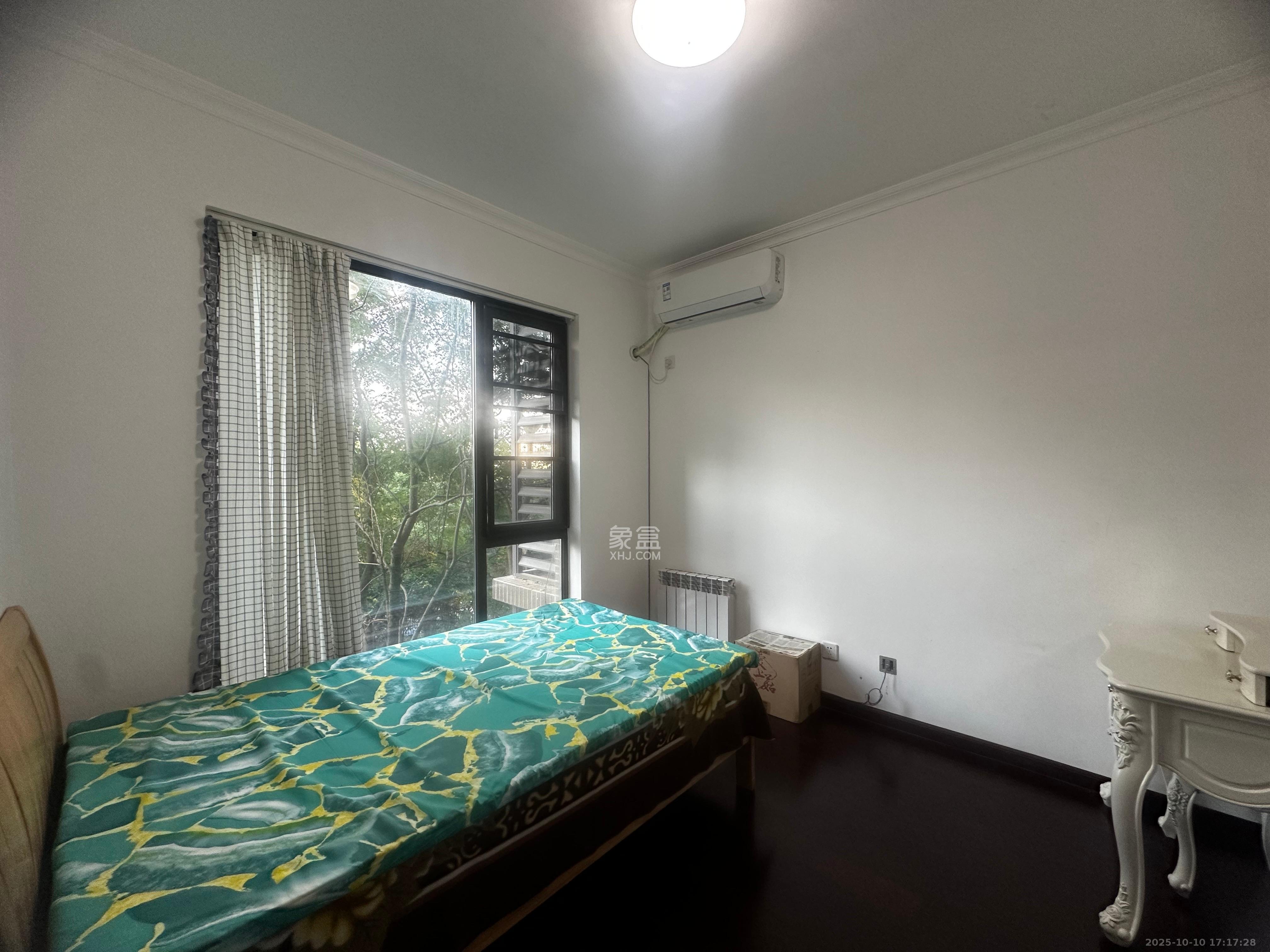 中海国际一期  3室2厅2卫    2300.0元/月室内图