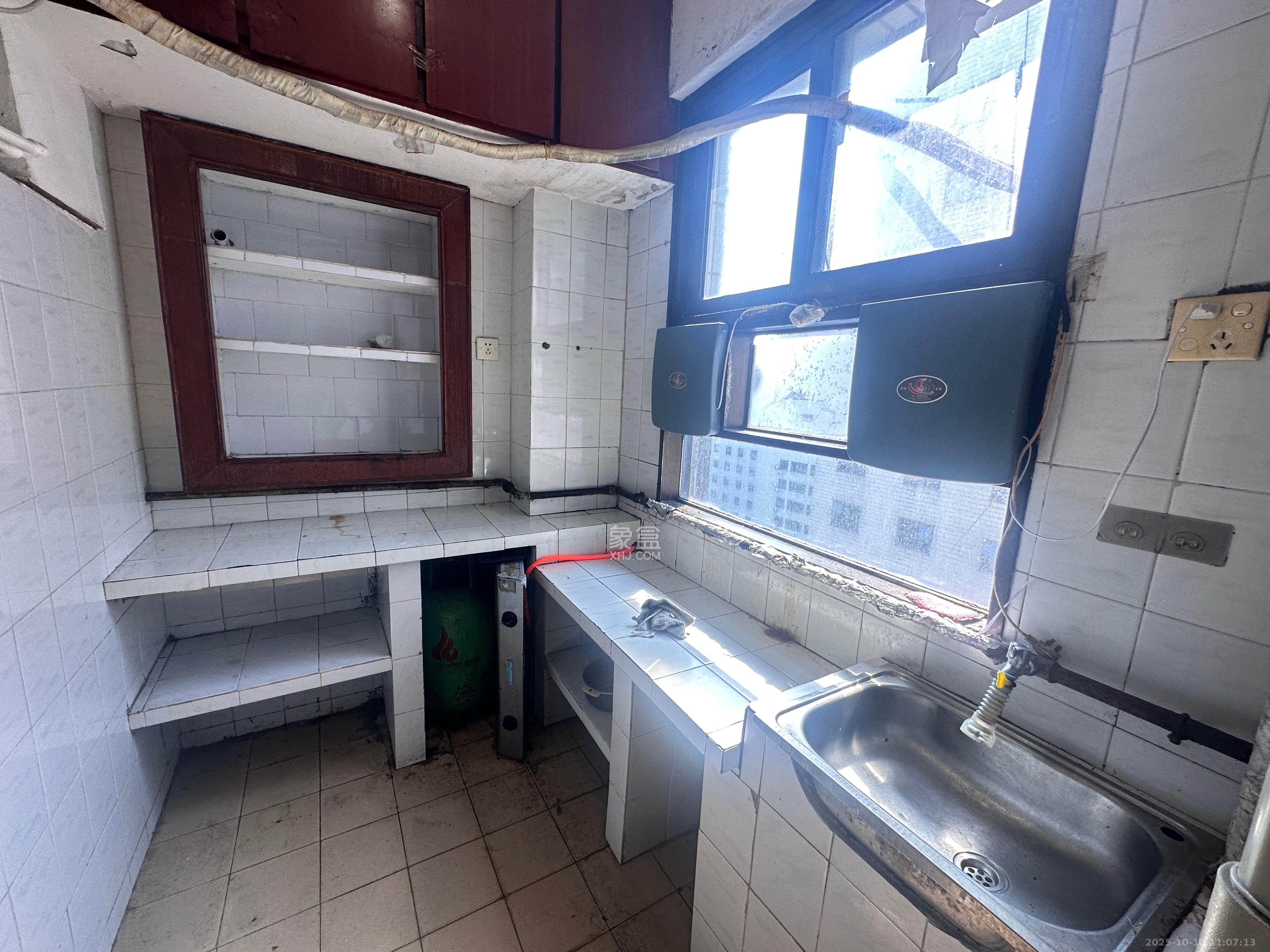 东塘工商银行宿舍  1室0厅0卫    2100.0元/月室内图