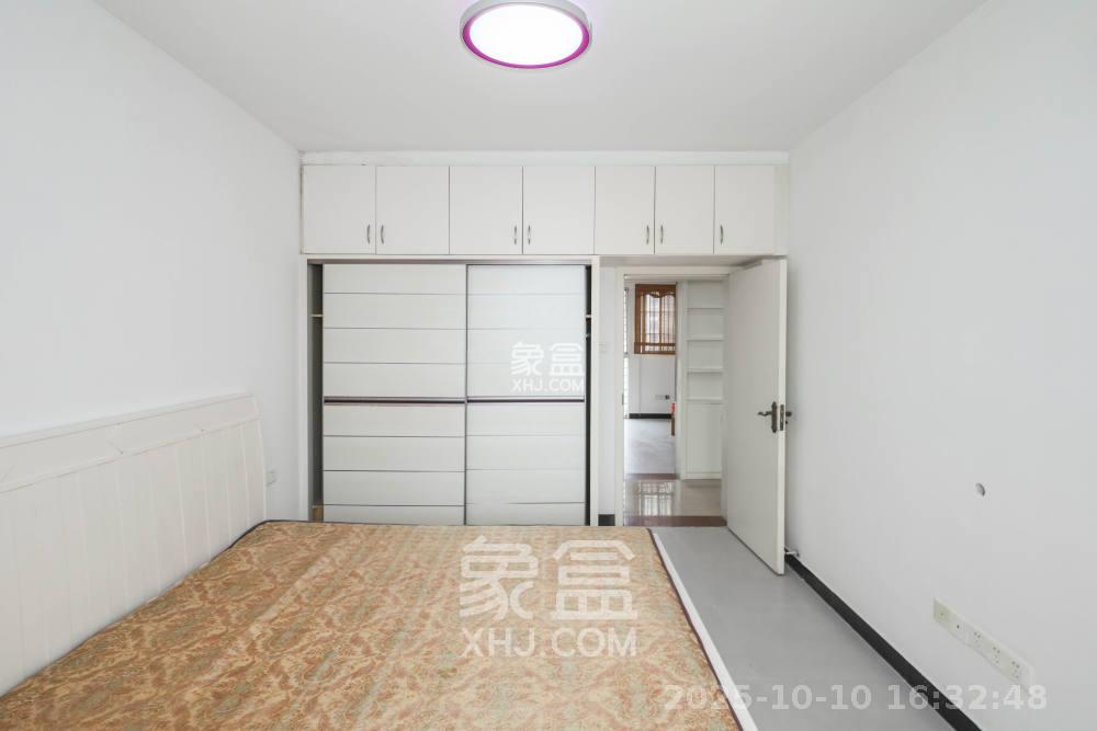 可可小城(麓谷可可小城)  3室2厅1卫    2000.0元/月 可可小城(麓谷可可小城)  3室2厅1卫    2000.0元/月室内图