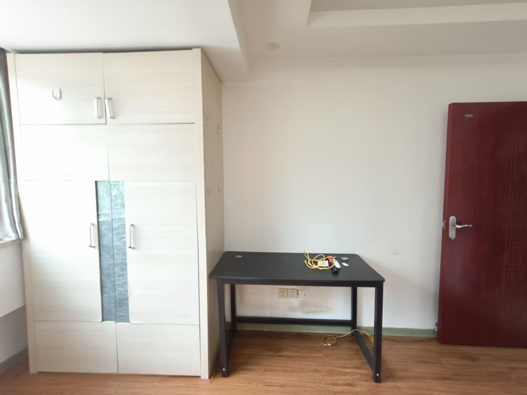 国贸花园 1室1厅1卫 1700.0元/月 国贸花园 1室1厅1卫 1700.0元/月室内图