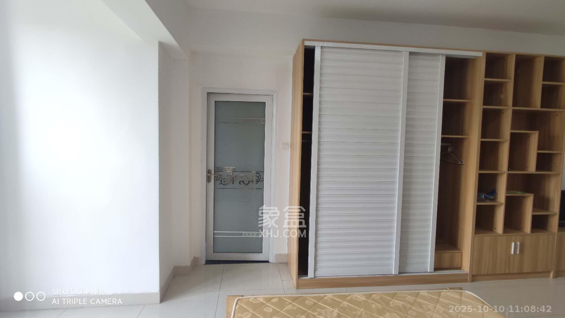 杜鹃文苑  1室1厅1卫    1600.0元/月室内图