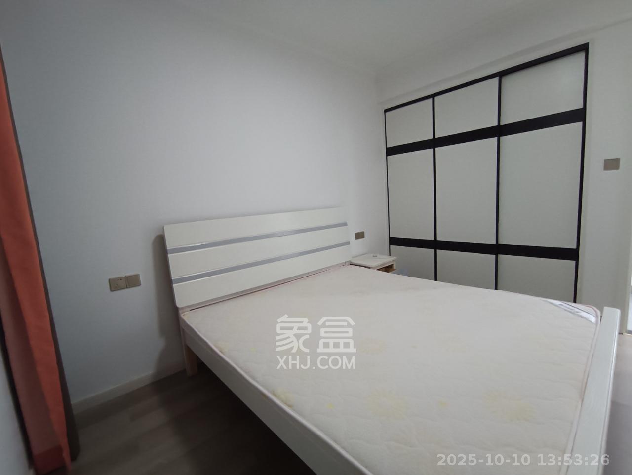 澳海月亮湾  3室2厅1卫    1850.0元/月室内图