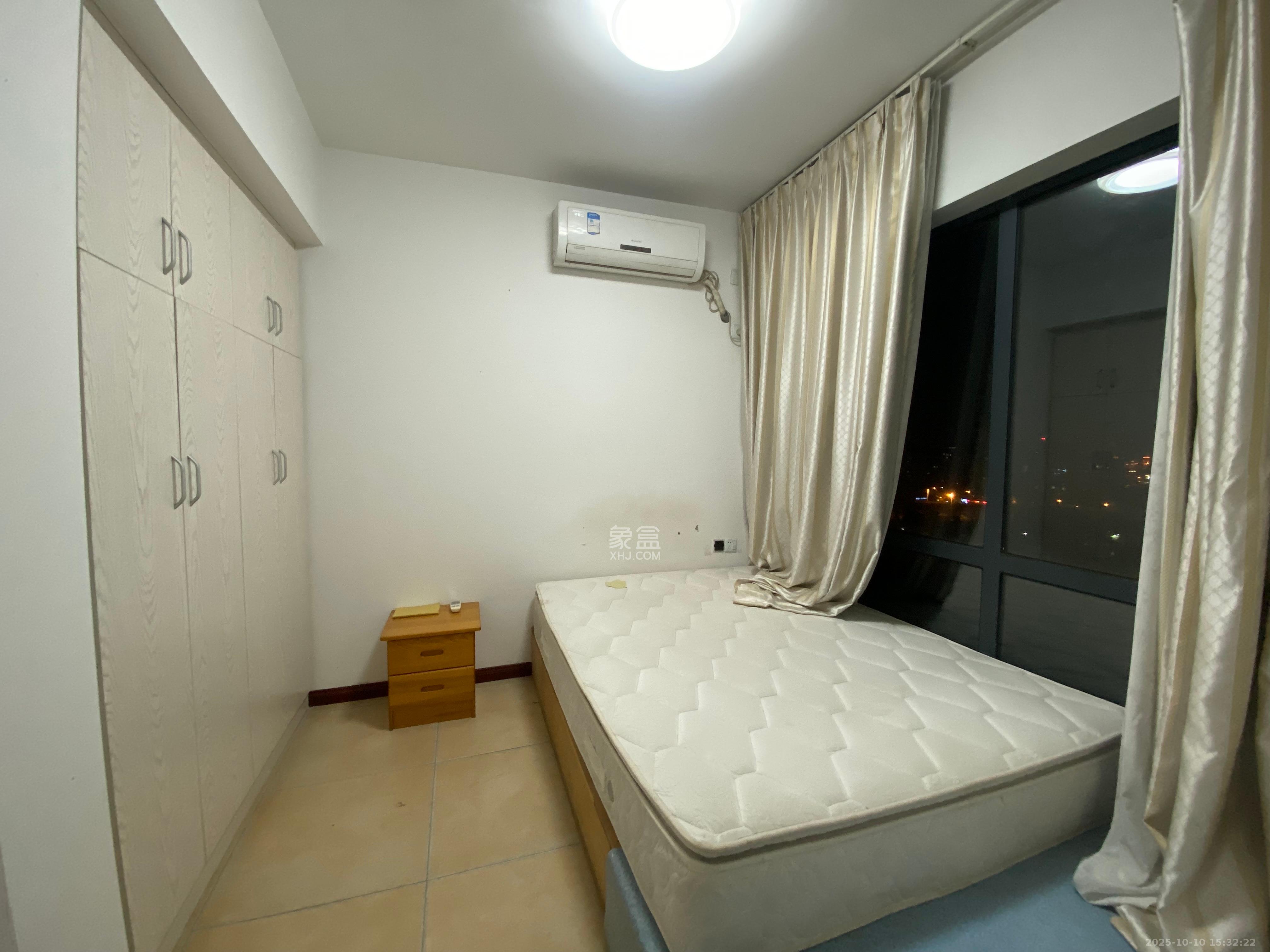 中建芙蓉工社  1室1厅1卫    1300.0元/月室内图