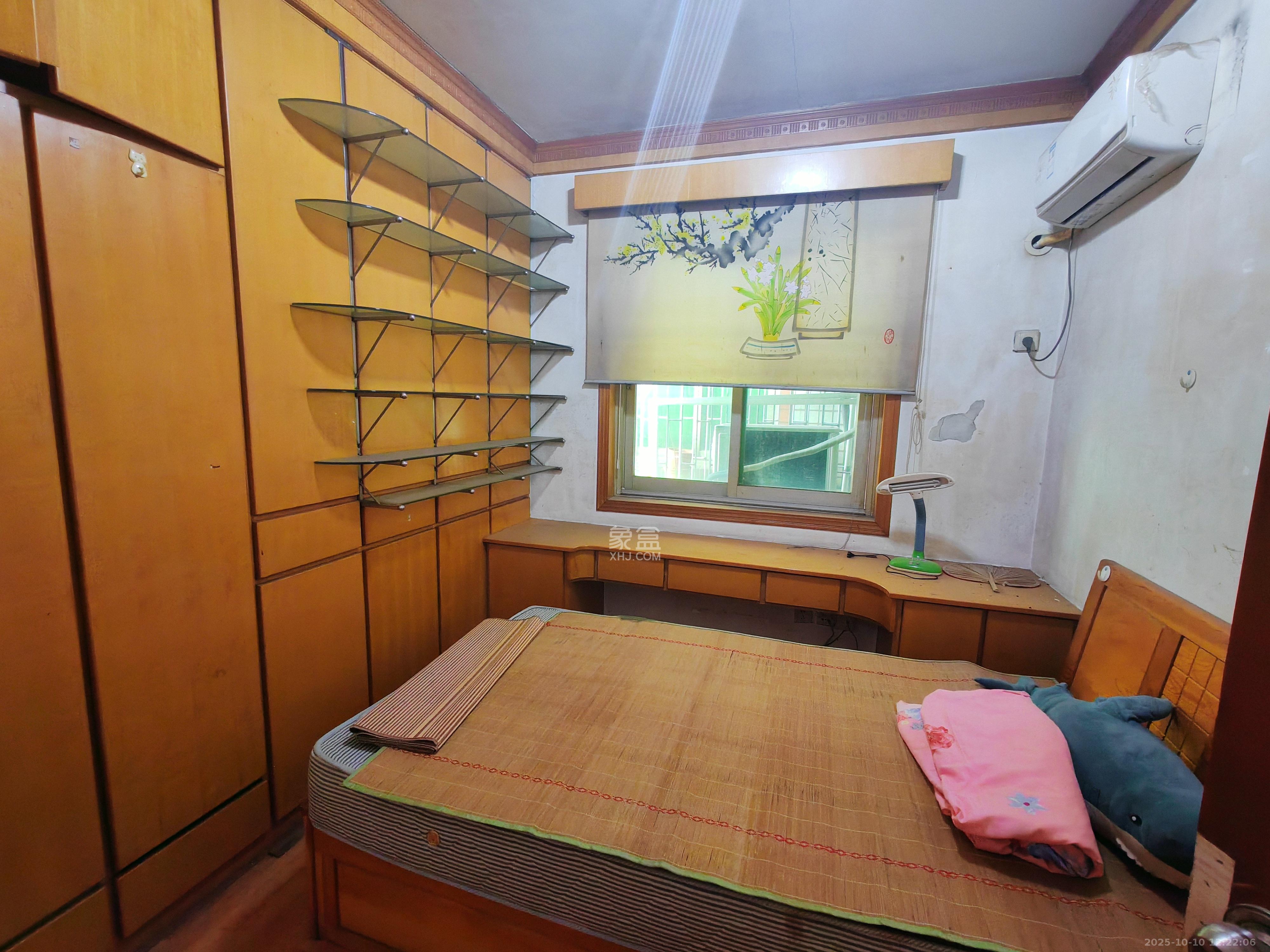 南天花园  3室2厅2卫    1800.0元/月 南天花园  3室2厅2卫    1800.0元/月室内图