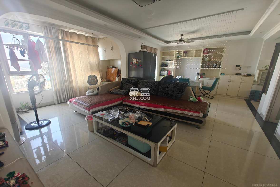 佳兆业金域天下三期 3室2厅1卫 1800.0元/月 佳兆业金域天下三期 3室2厅1卫 1800.0元/月室内图