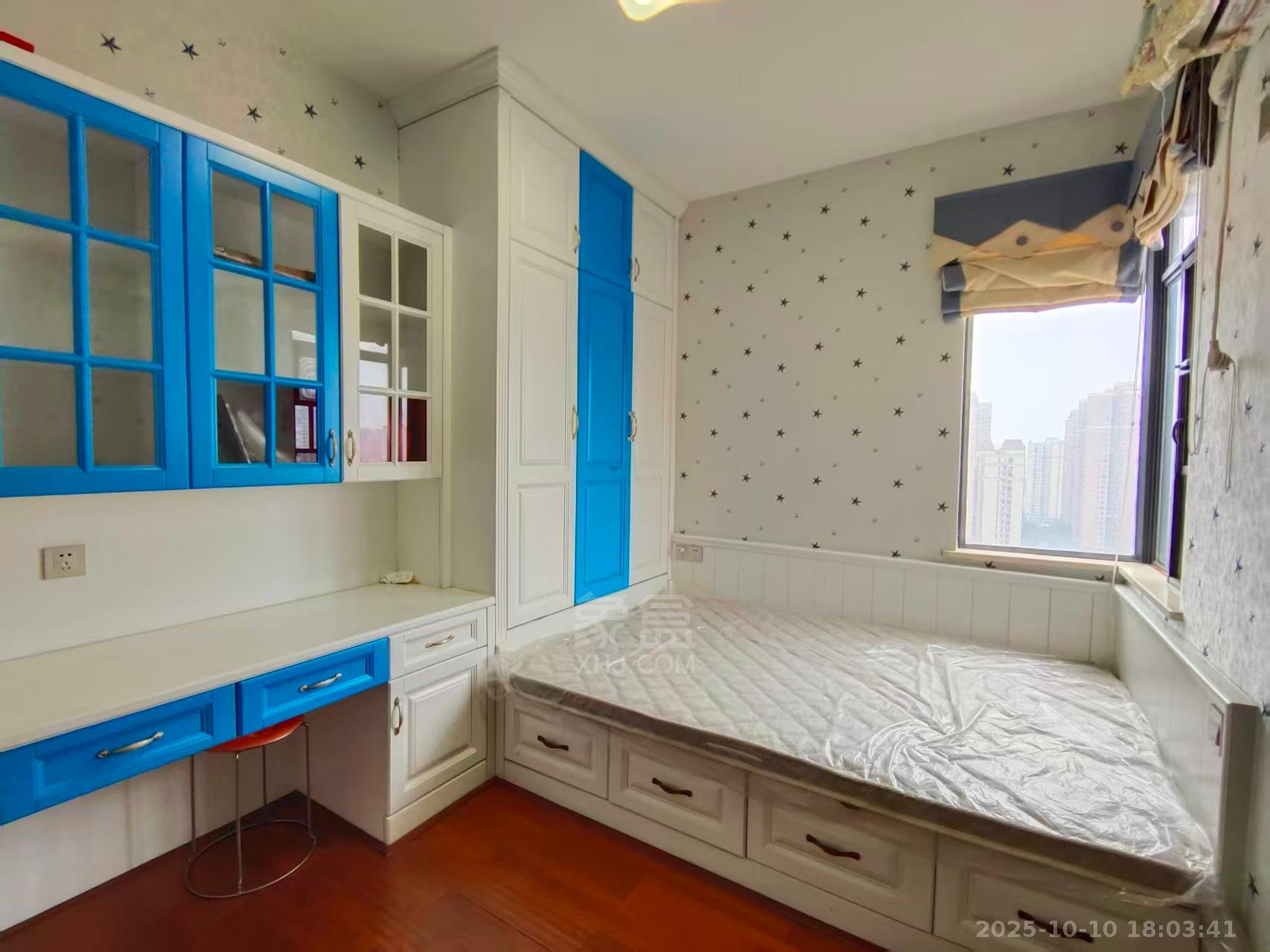 湘银星城 4室2厅2卫 4000.0元/月 湘银星城 4室2厅2卫 4000.0元/月室内图