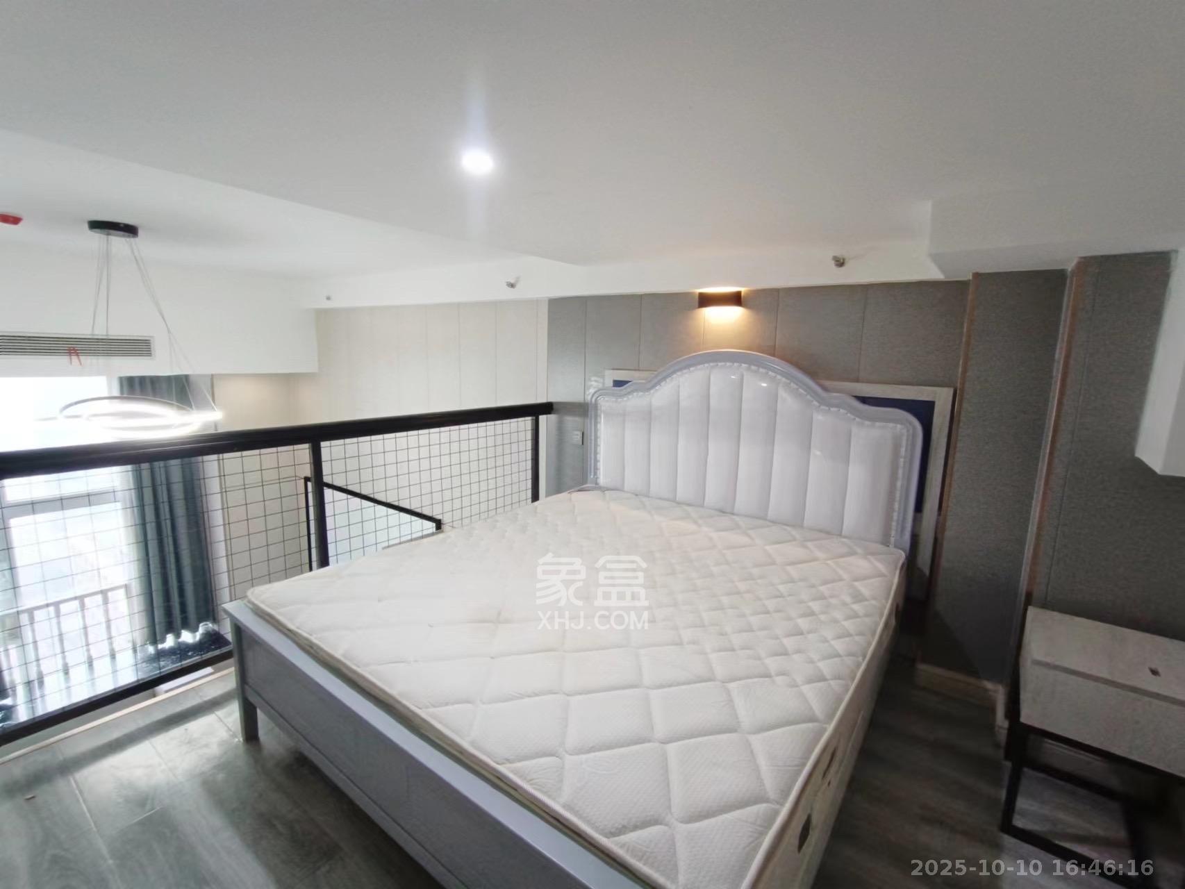 芙蓉万国城MOMA（卓越汇富苑）  1室1厅1卫    1700.0元/月室内图