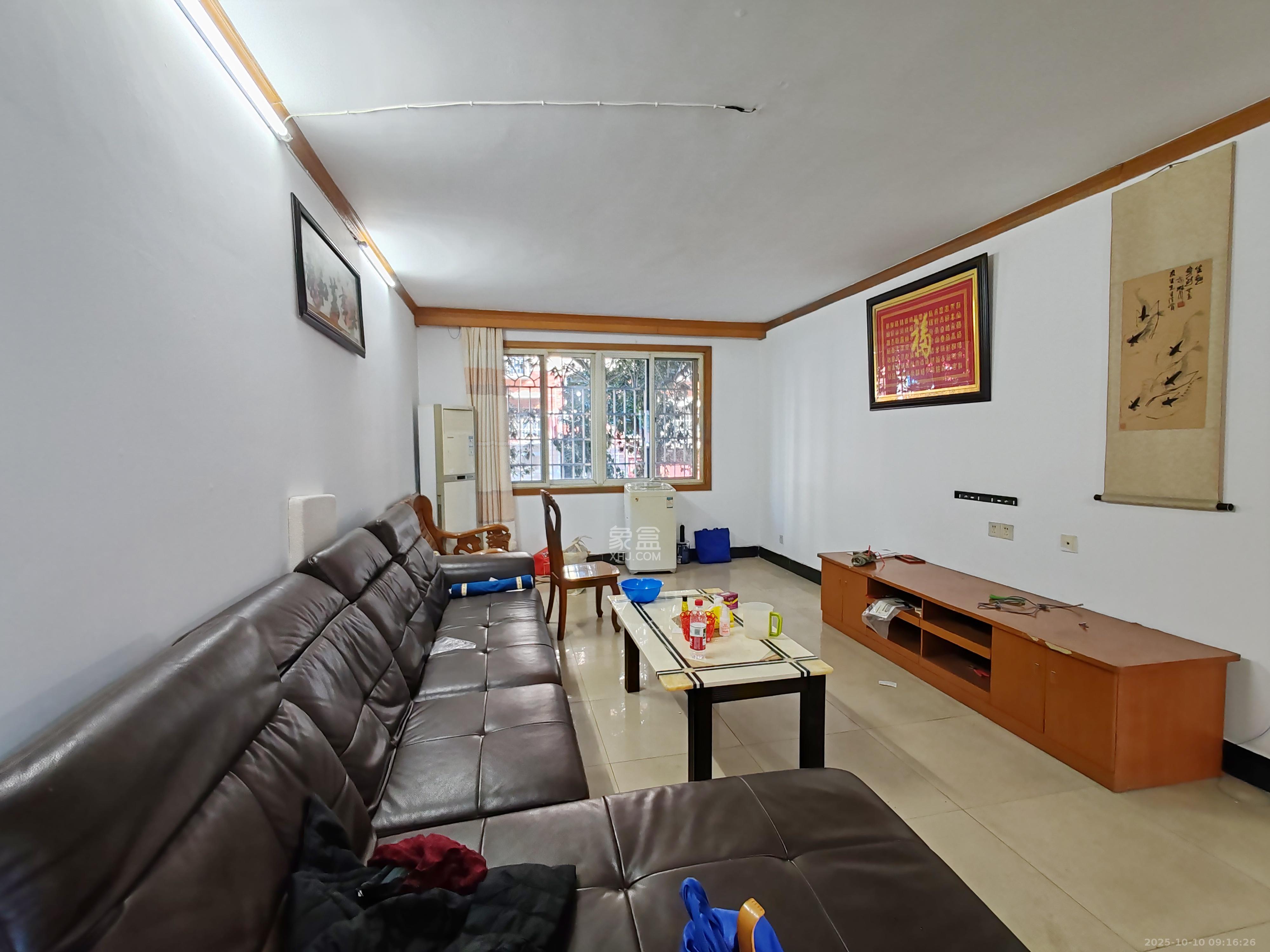 公交金盆小区 2室2厅1卫 1500.0元/月 公交金盆小区 2室2厅1卫 1500.0元/月室内图