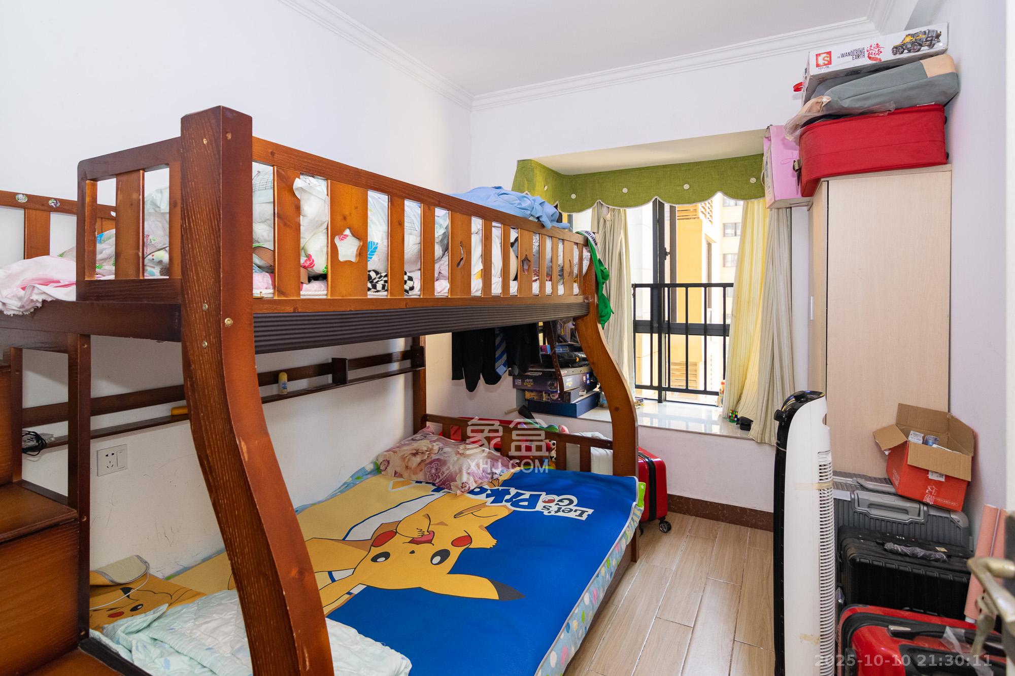 晟通城  3室2厅1卫    50.8万 晟通城  3室2厅1卫    50.8万卧室