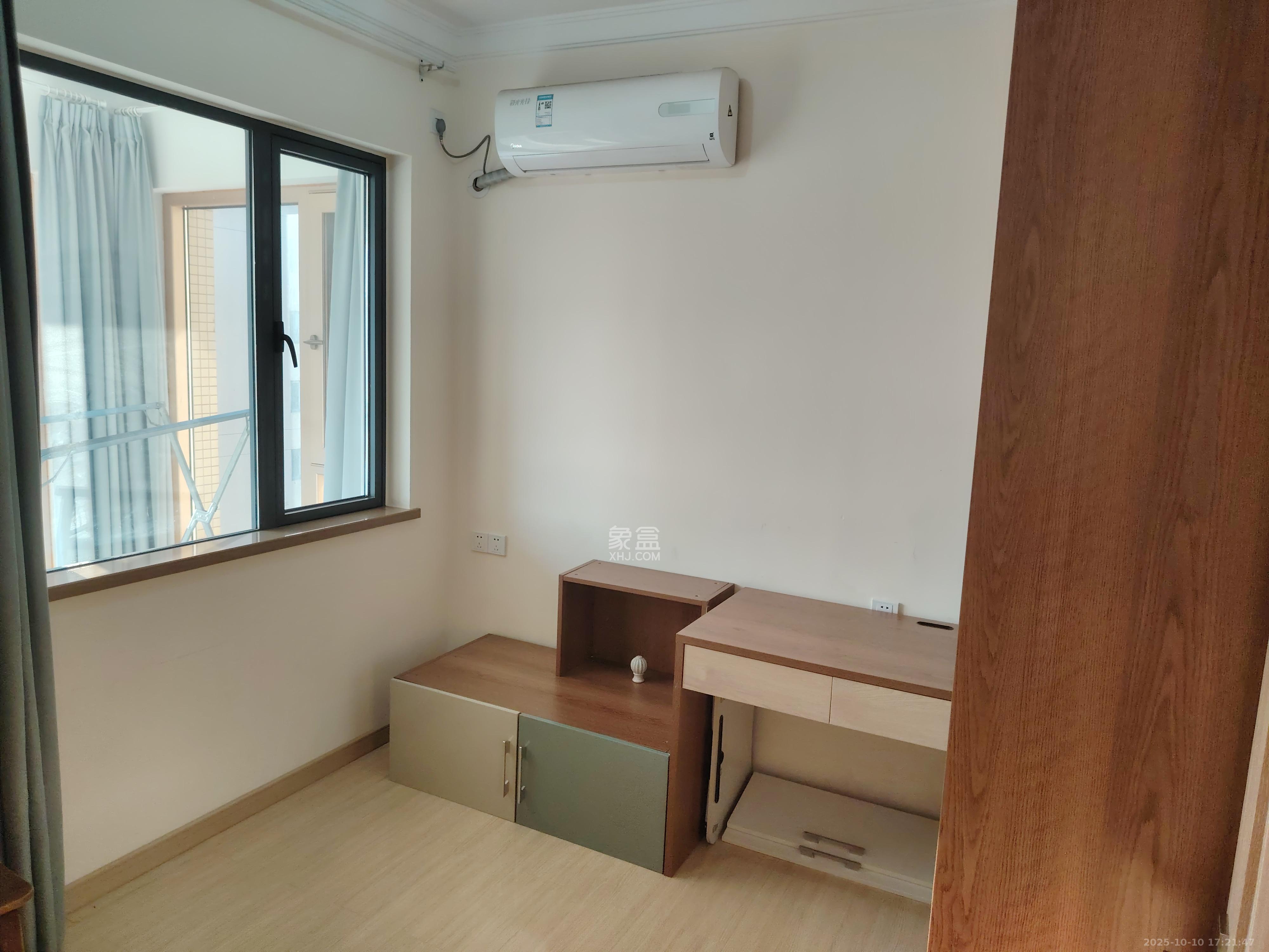 兰亭湾畔  3室2厅2卫    3500.0元/月室内图