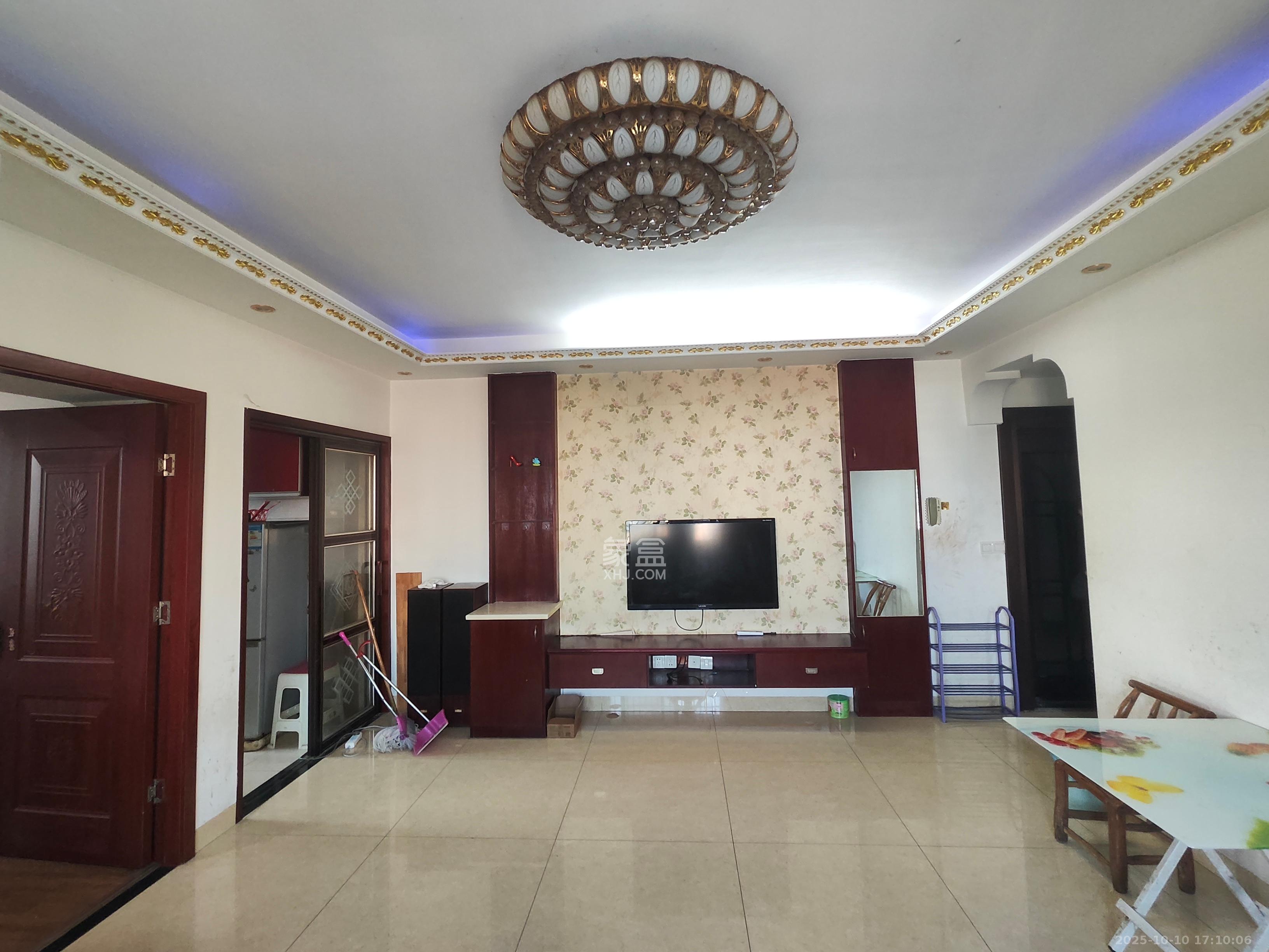 滨水名都  1室1厅1卫    1000.0元/月室内图