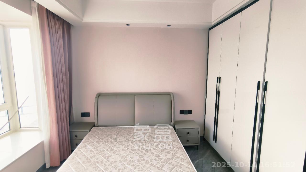 北辰三角洲C3区  3室2厅2卫    5700.0元/月 北辰三角洲C3区  3室2厅2卫    5700.0元/月室内图