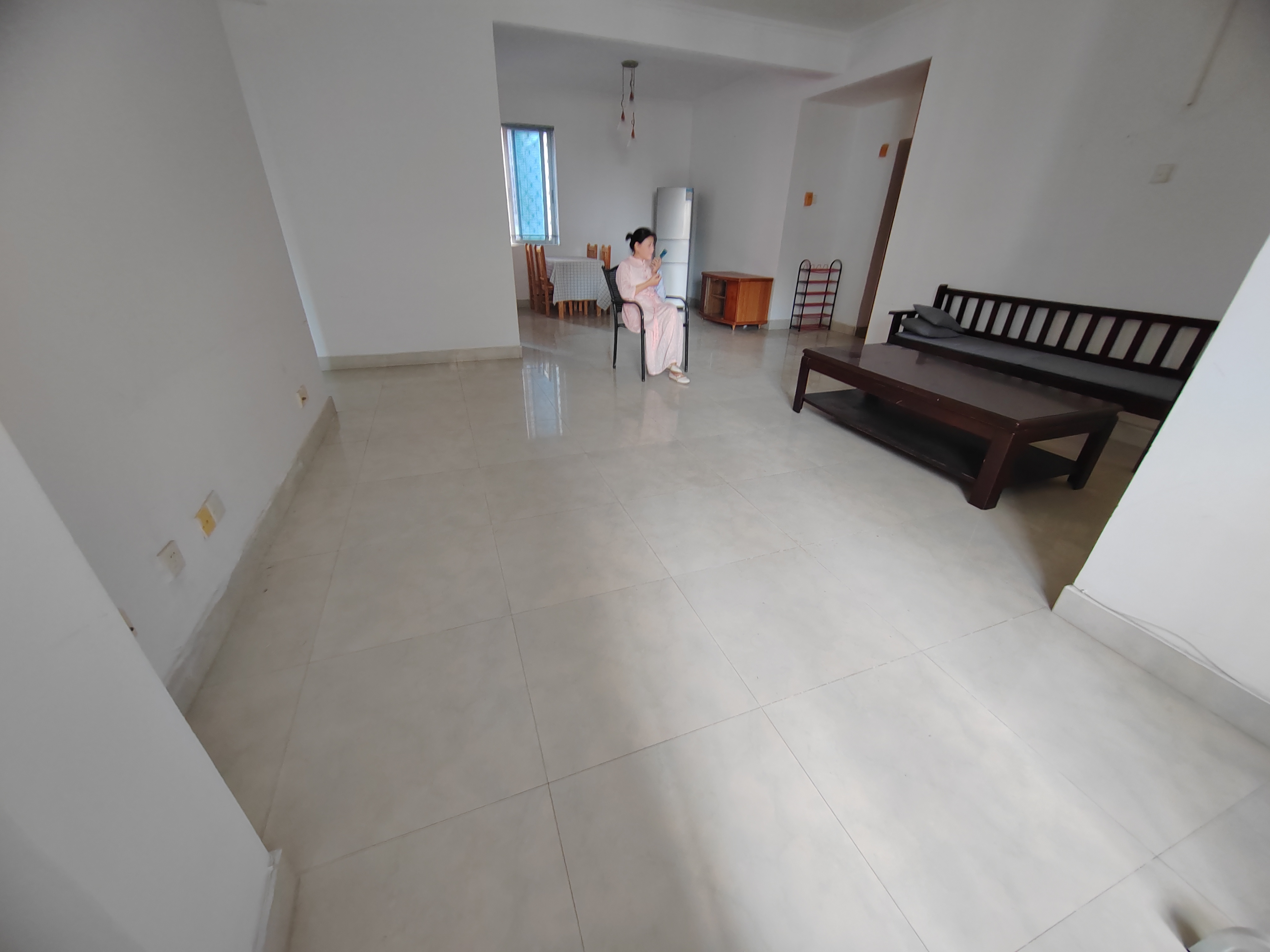 城中城 3室2厅2卫 3000.0元/月 城中城 3室2厅2卫 3000.0元/月室内图