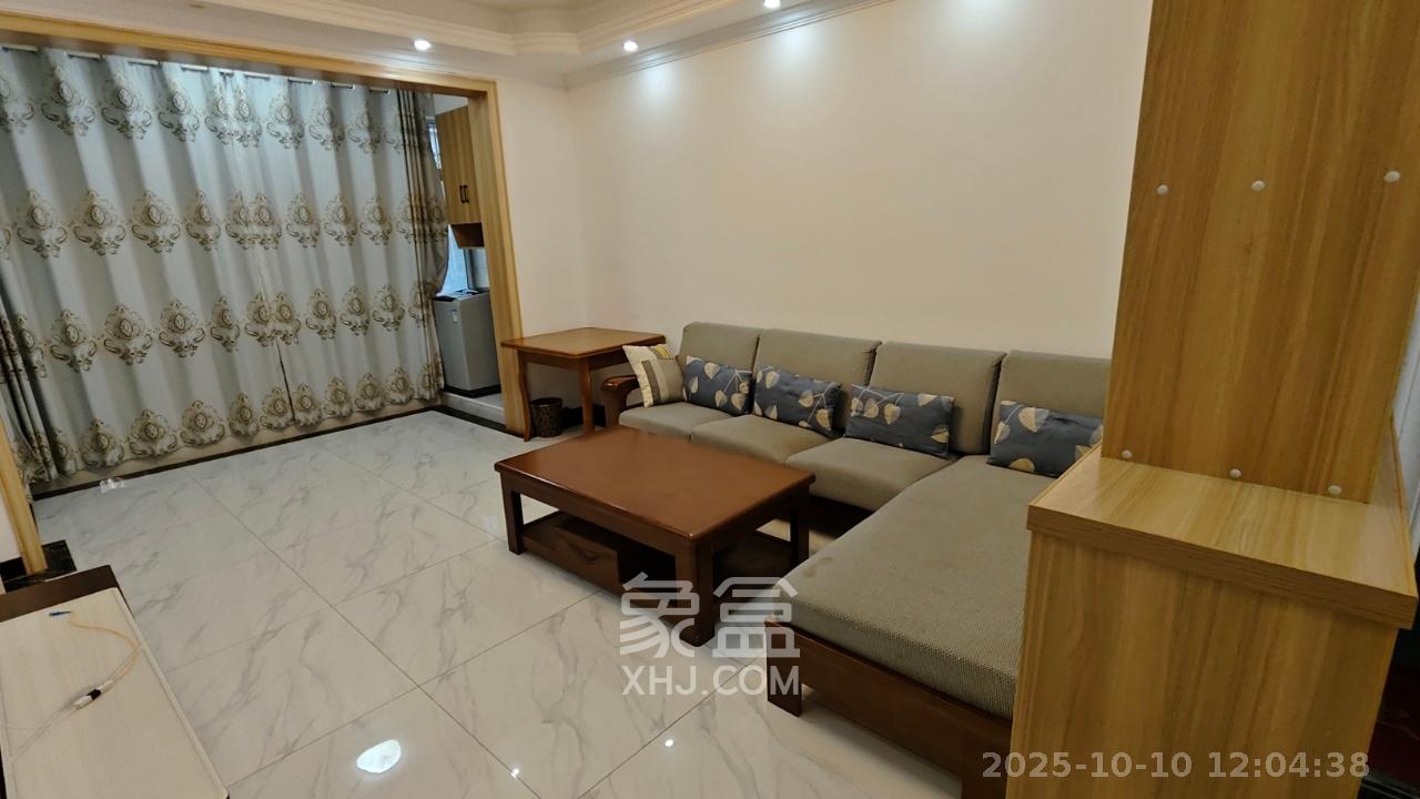 清水小区（浪琴湾清水小区）  1室0厅0卫    1800.0元/月