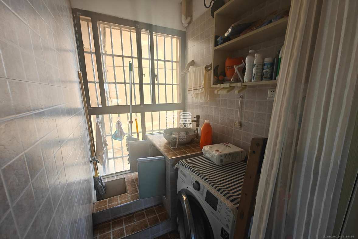 佳兆业金域天下三期 3室2厅1卫 1800.0元/月 佳兆业金域天下三期 3室2厅1卫 1800.0元/月室内图