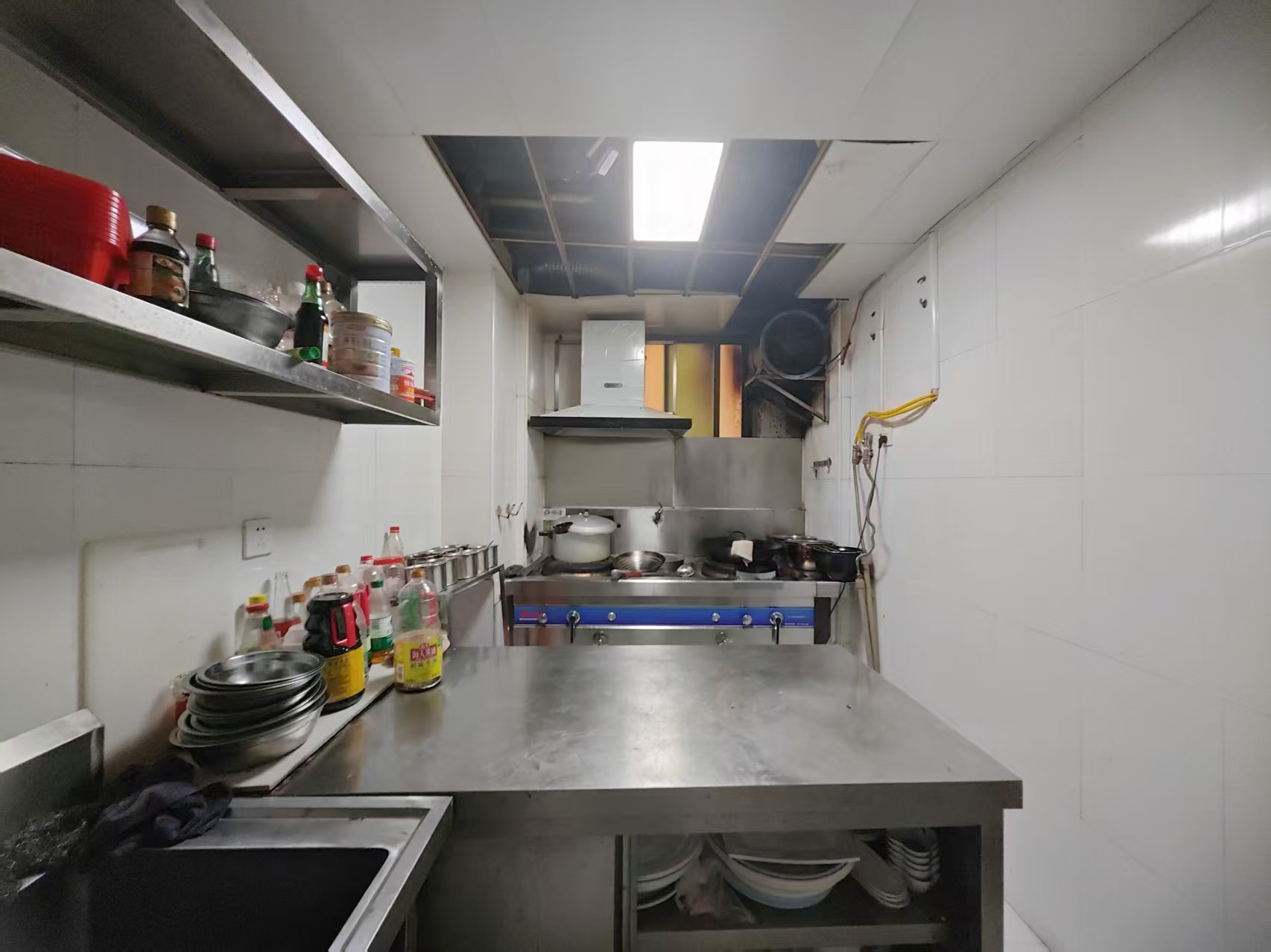 锡缘轩  4室2厅2卫    2900.0元/月室内图