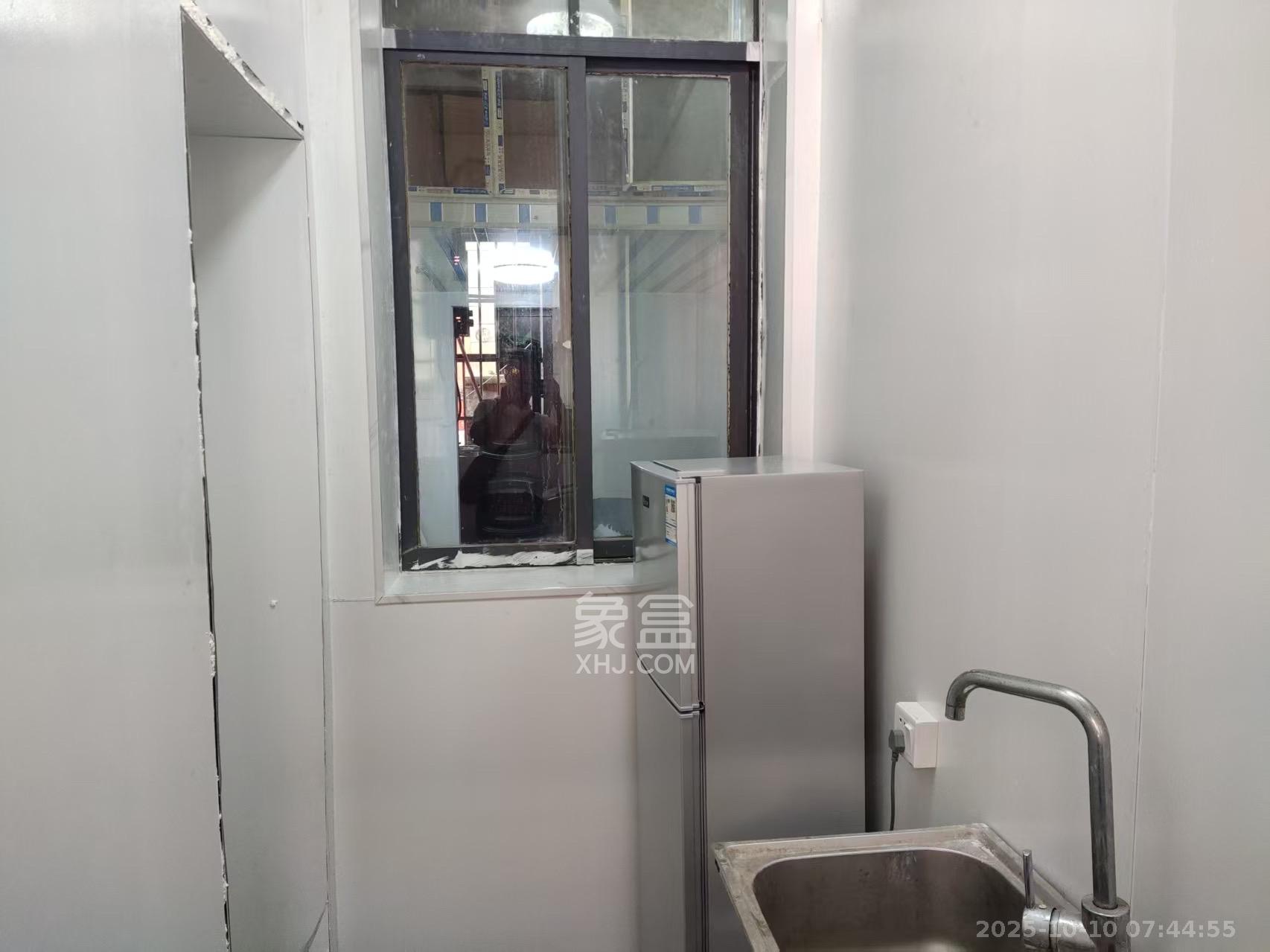 曙光小区  1室0厅0卫    1100.0元/月室内图