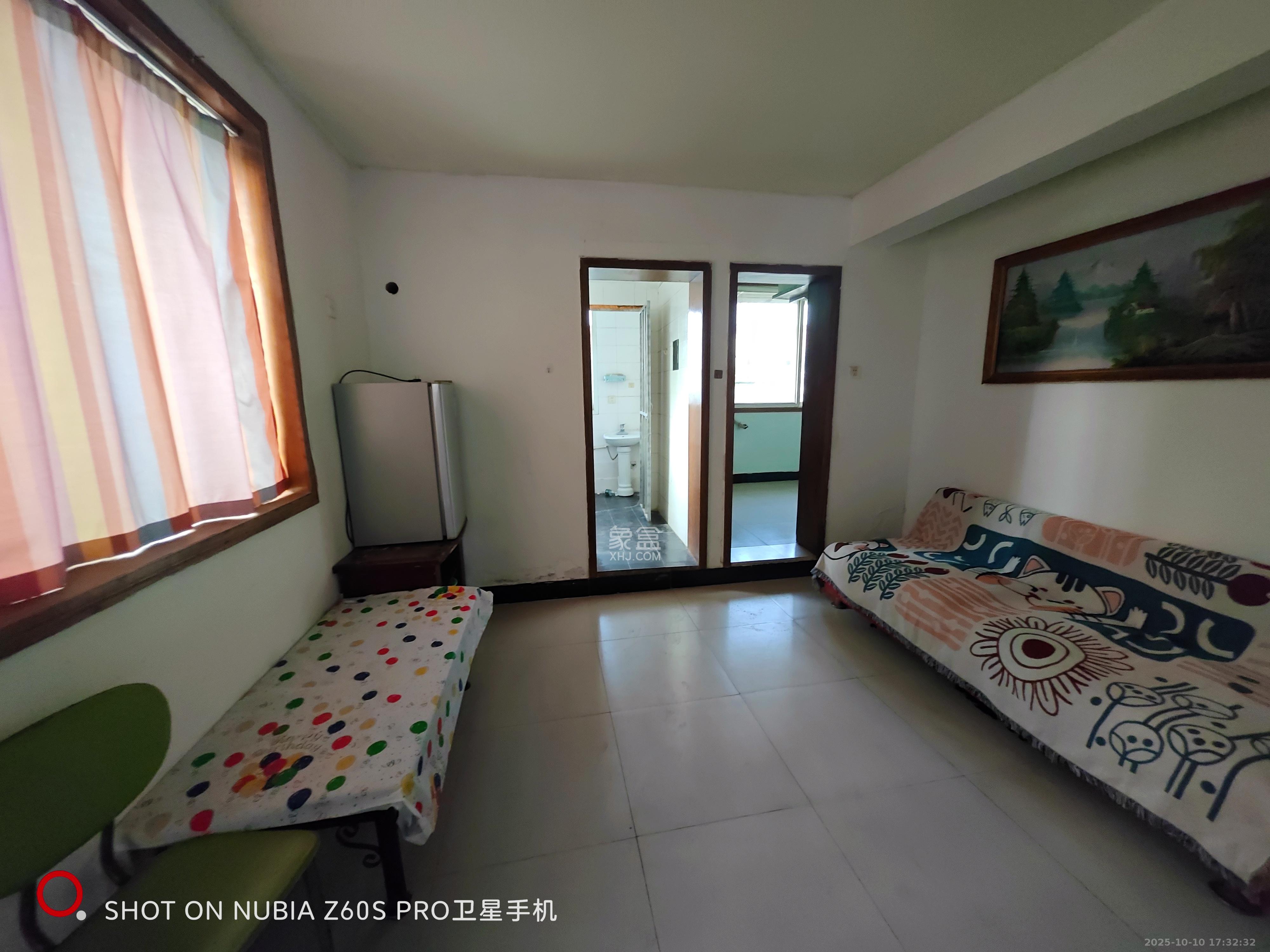 德政园  1室2厅1卫    1500.0元/月 德政园  1室2厅1卫    1500.0元/月