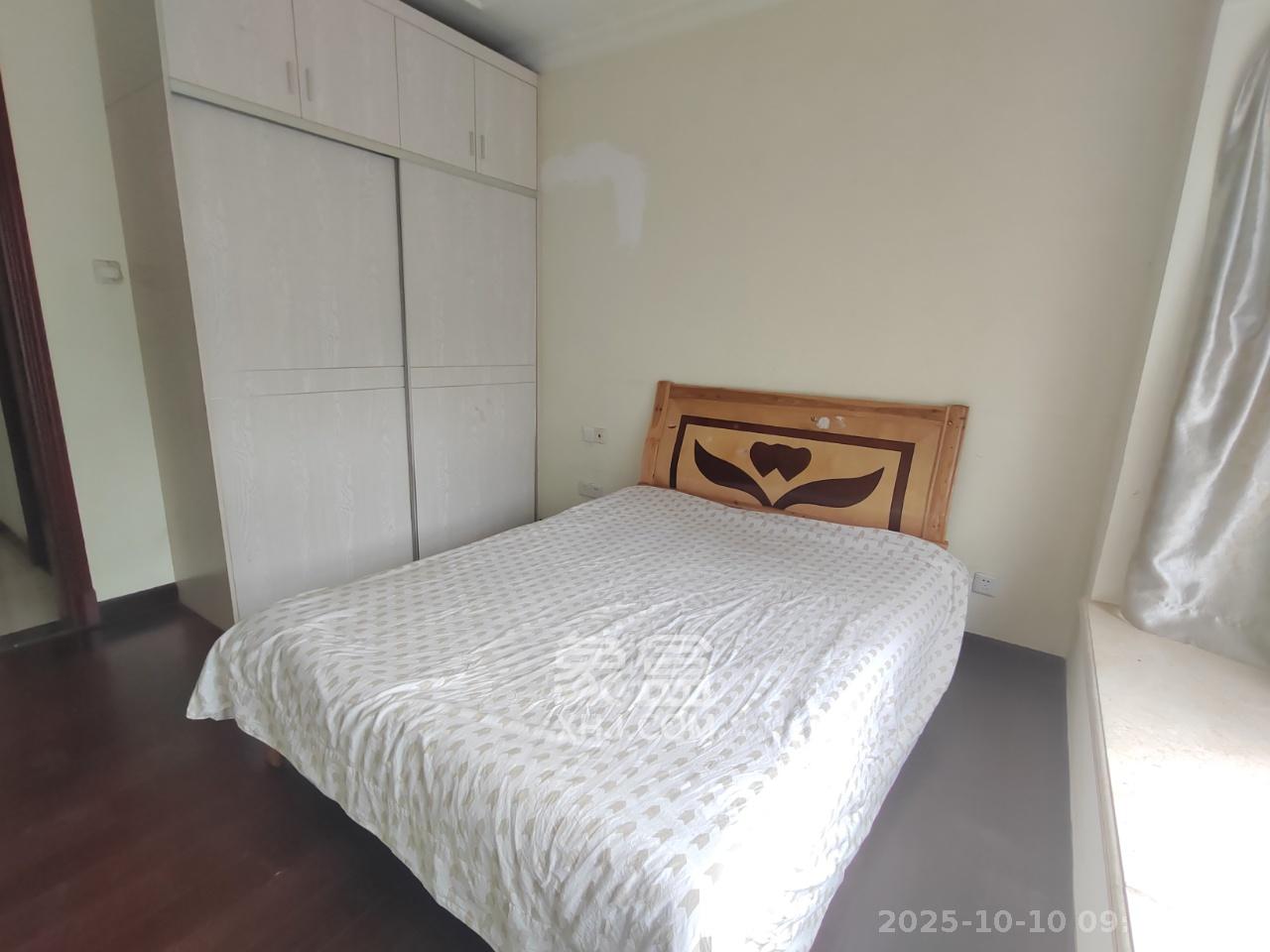 恒大城  2室2厅1卫    2000.0元/月室内图