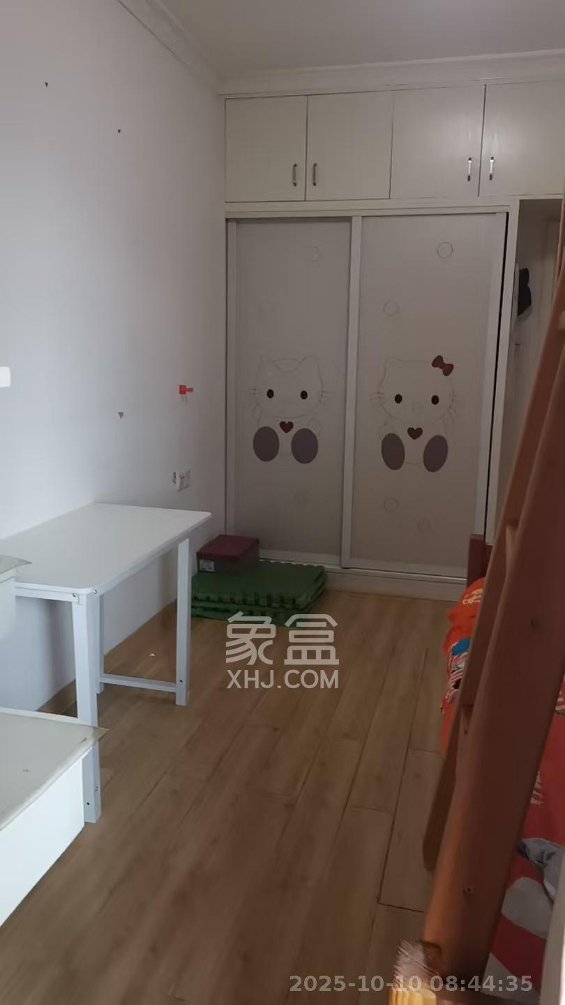 鑫天御景湾  2室2厅1卫    1800.0元/月室内图