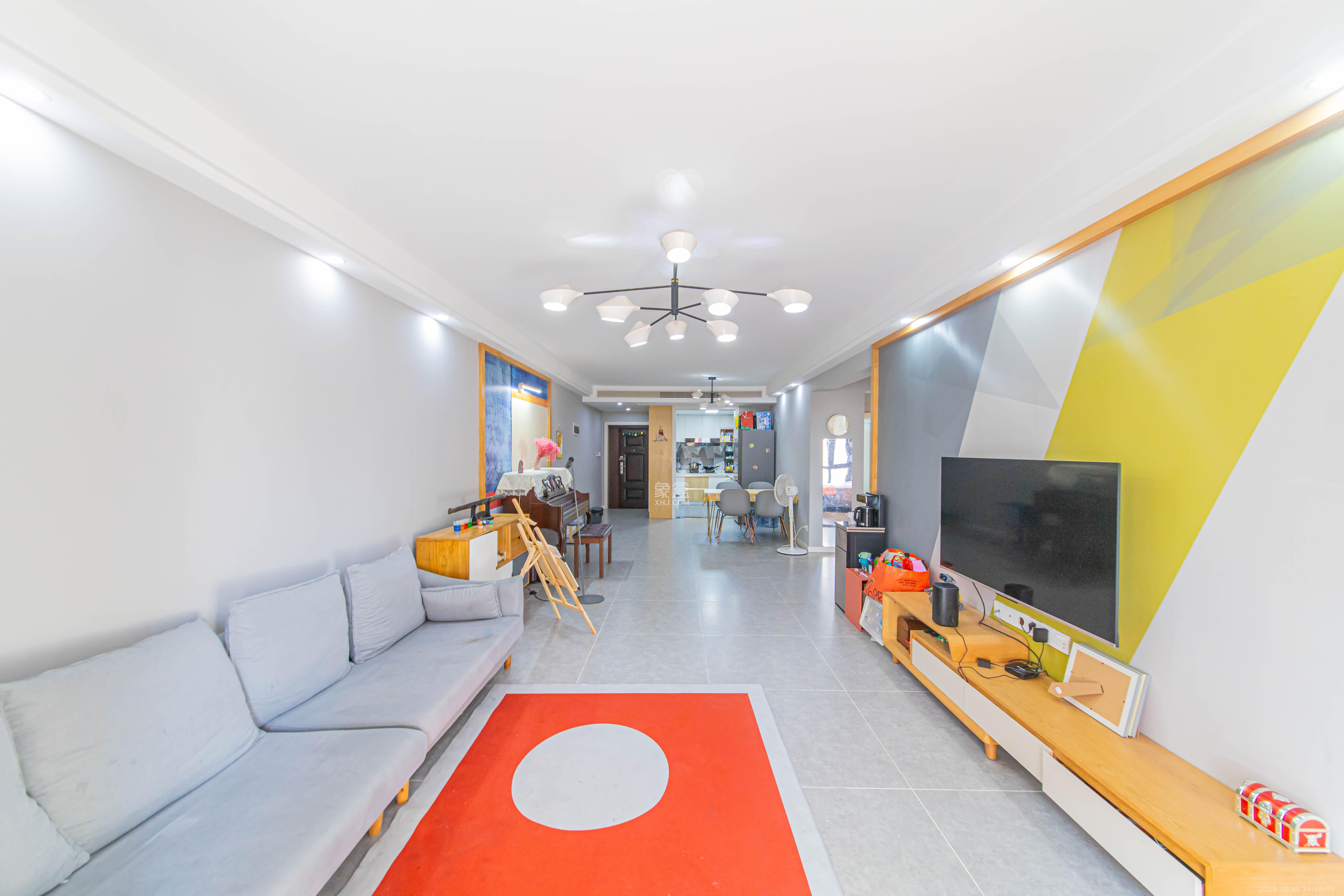 鑫远悦城（鑫远悦时代）  3室2厅1卫    110.0万